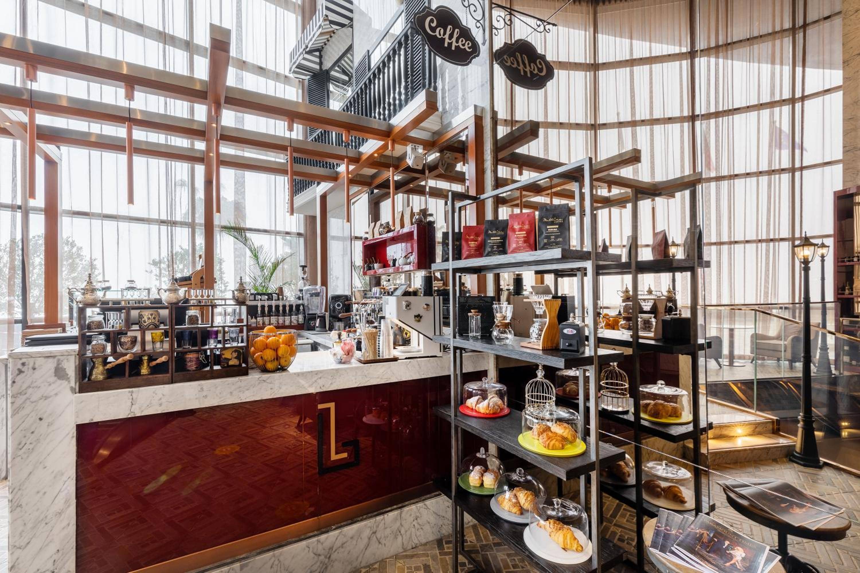Paramount Hotel Dubai — 5