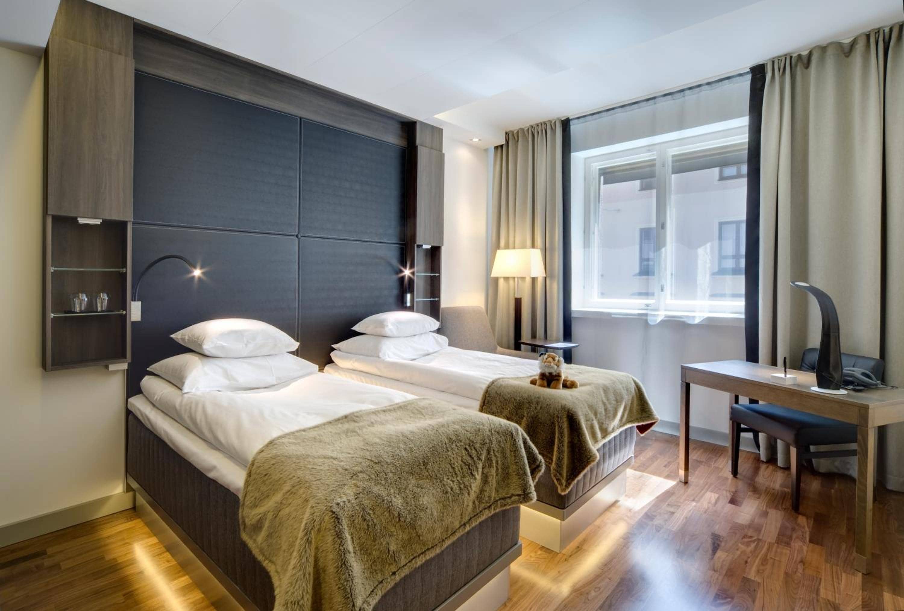 Home Hotel Jugend — 2