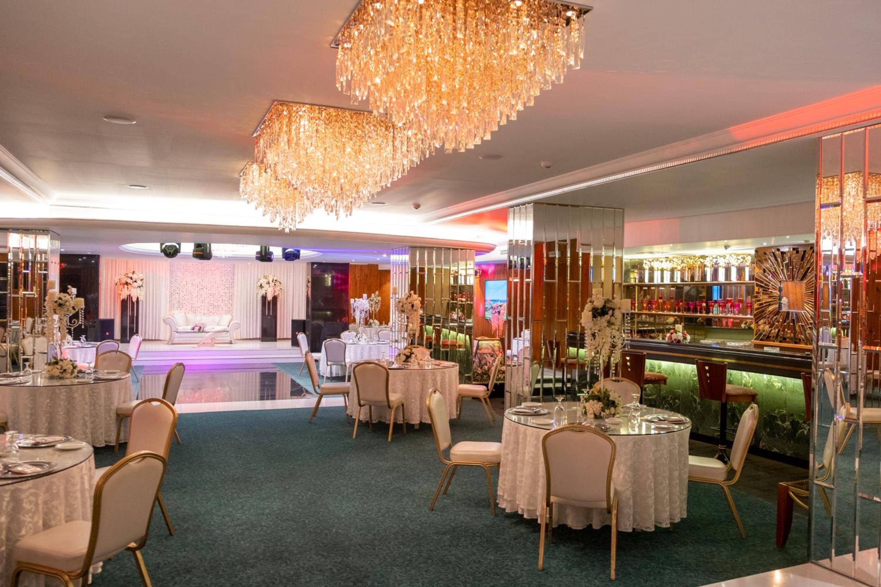Amman International Hotel — 4