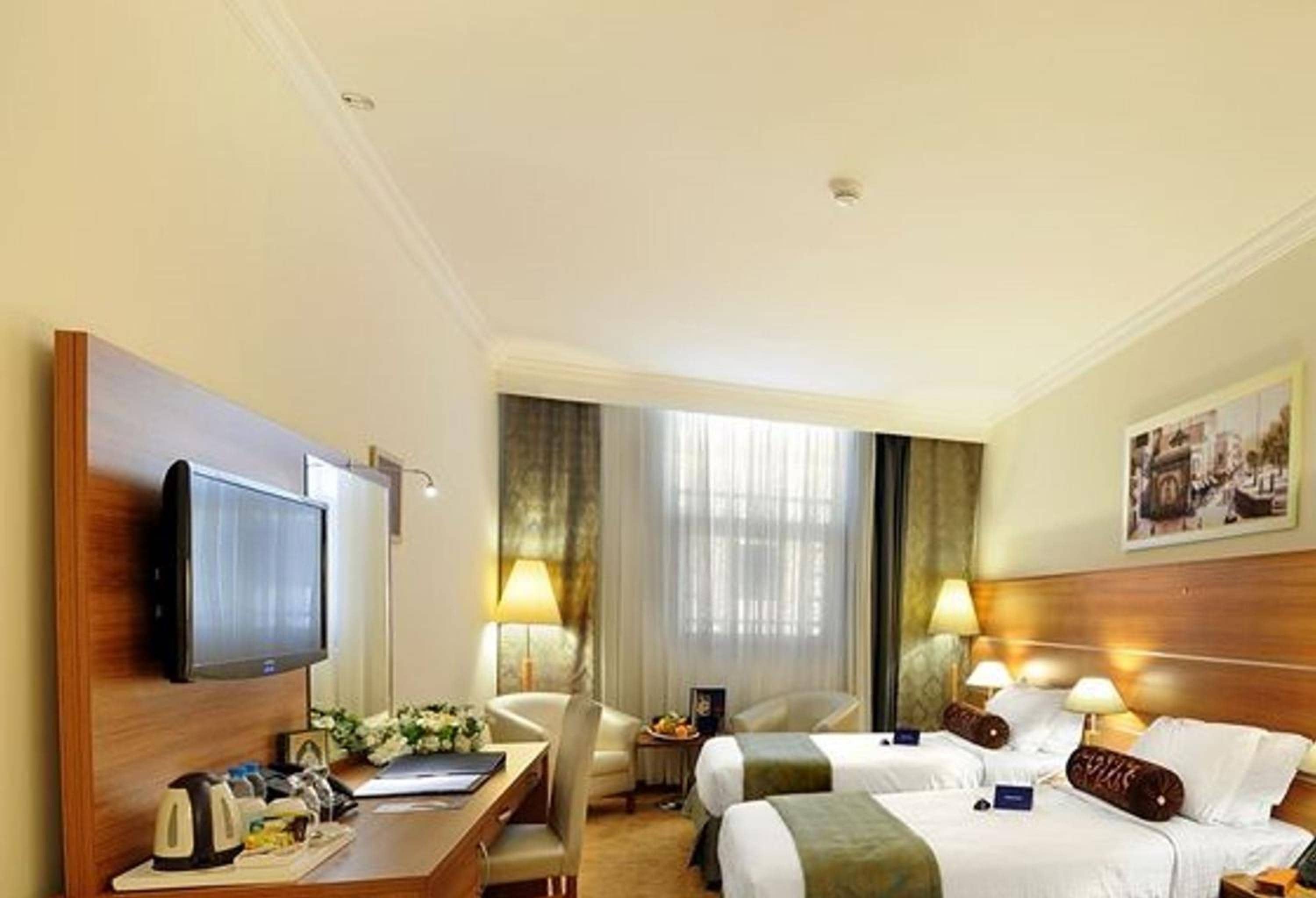 Emaar Al Mektan Hotel — 2