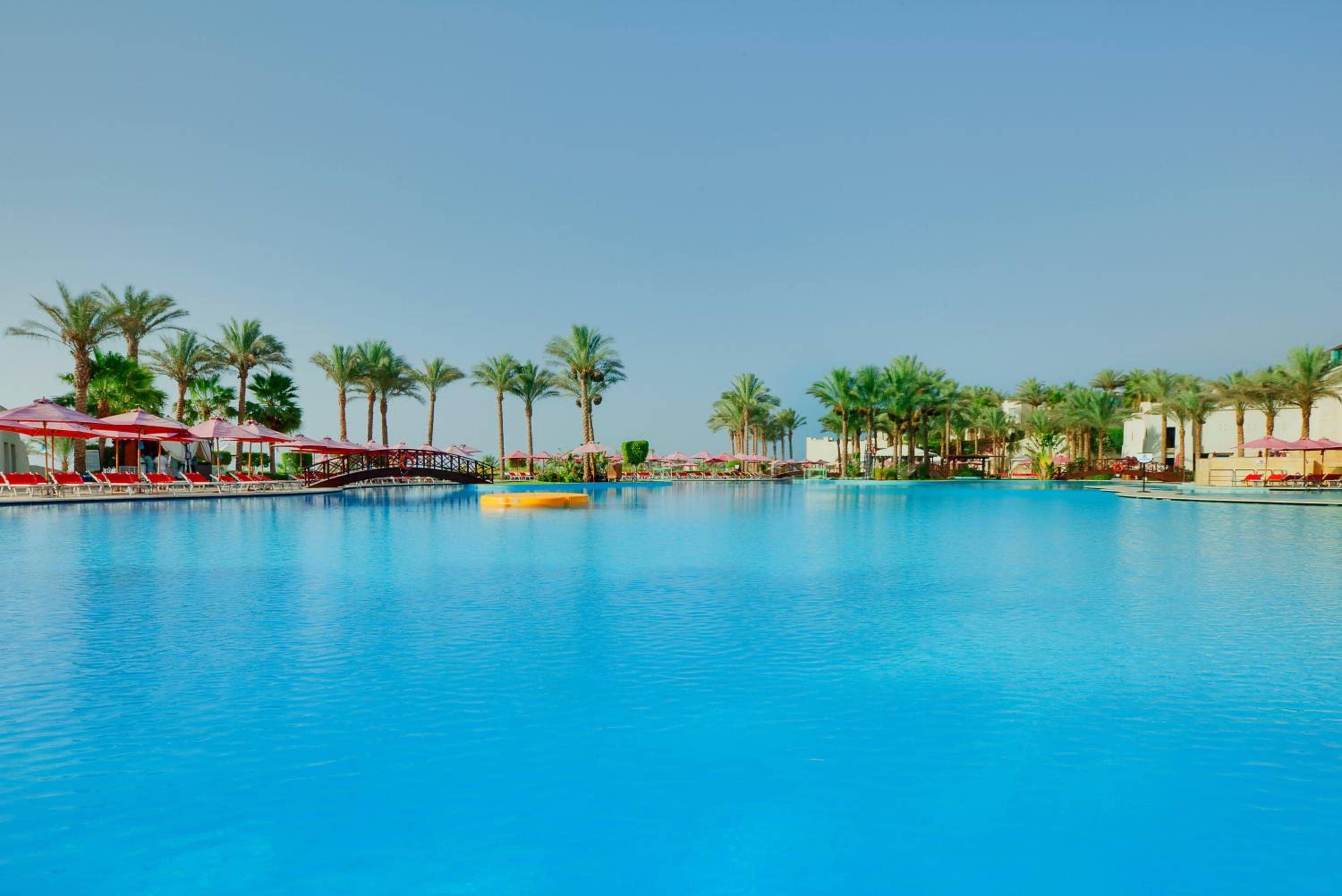 Grand Rotana Resort & Spa — 5