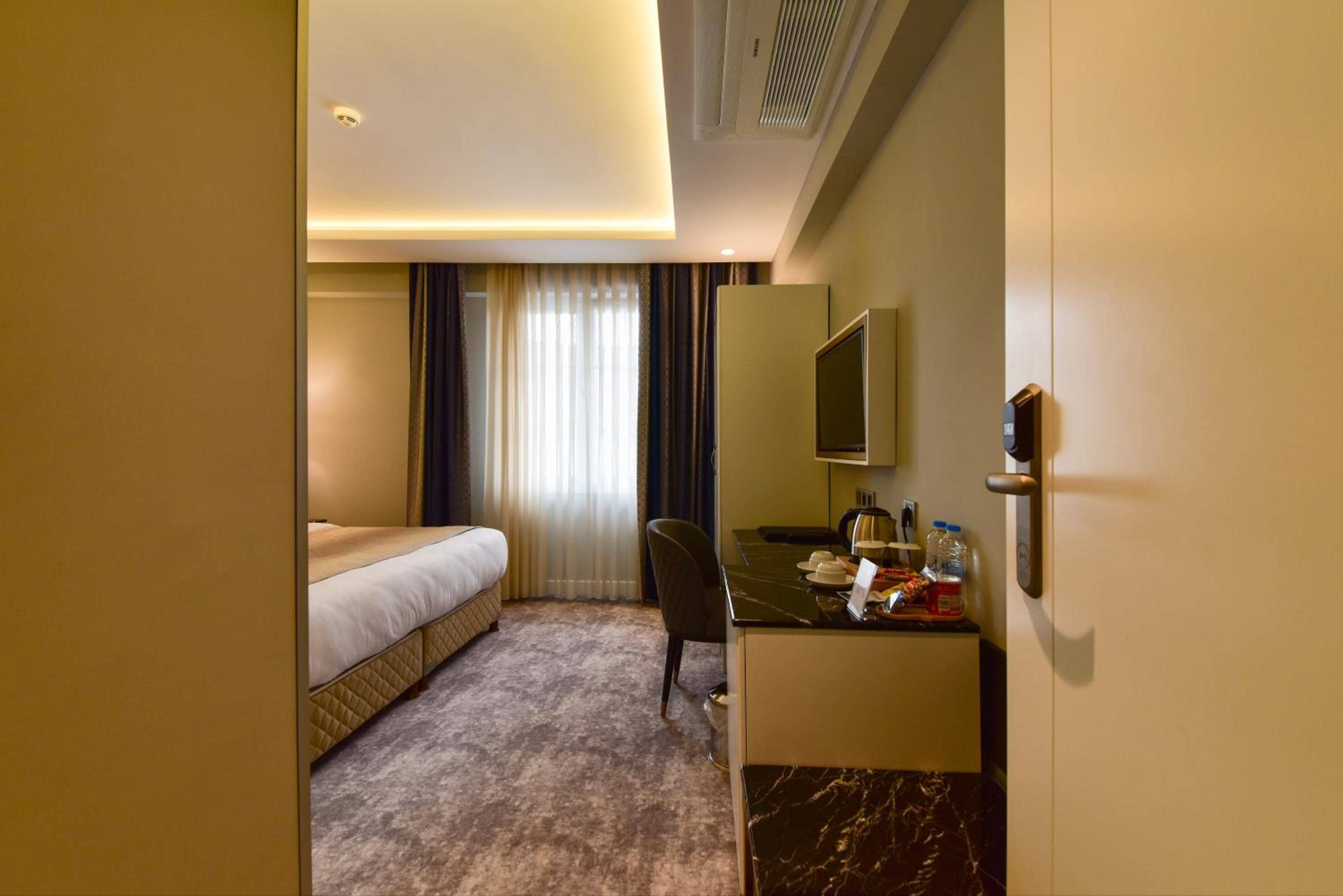 Kare Hotel Sultanahmet — 4
