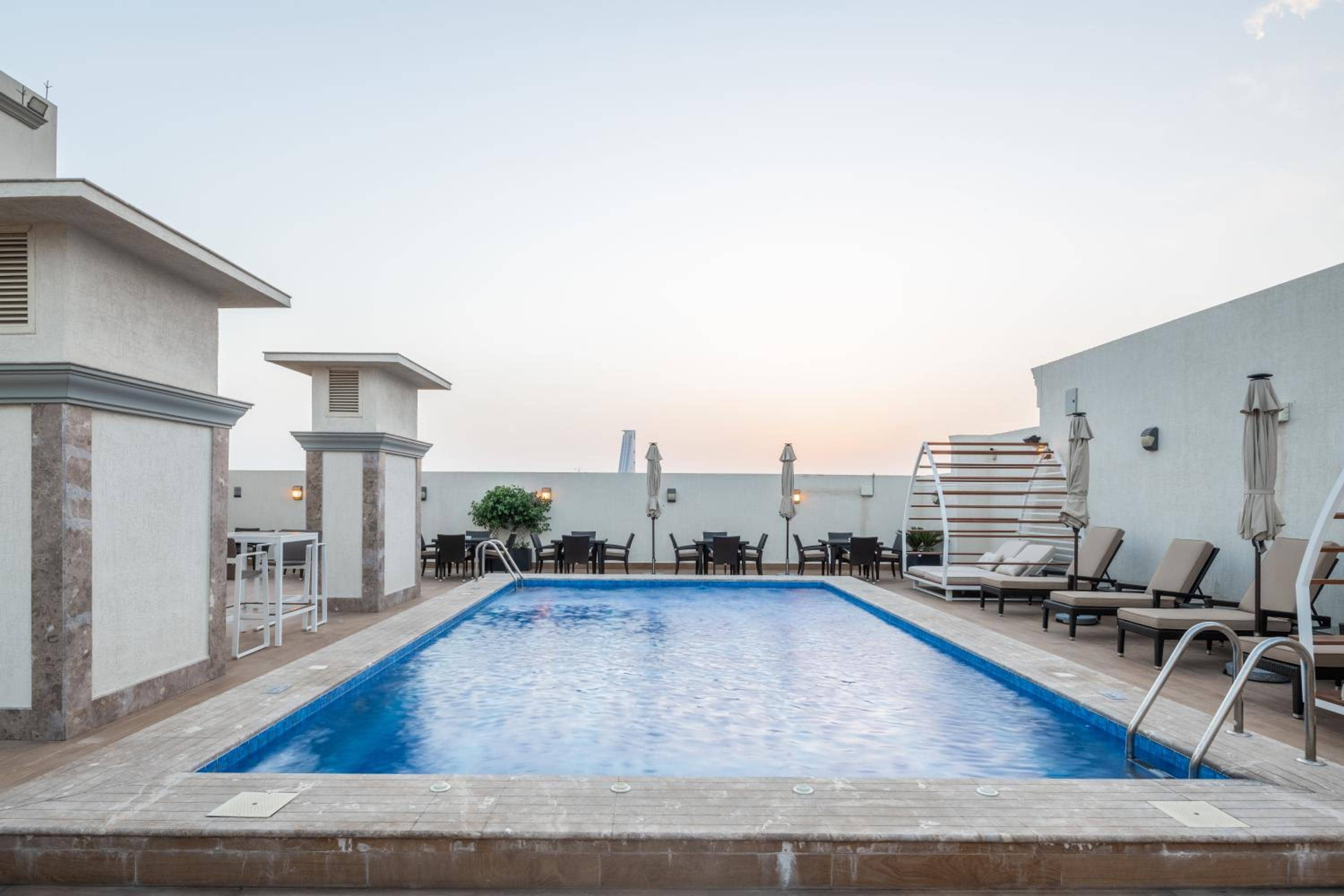 Landmark Hotels & Suites - Formerly Qamar Hotel — 5