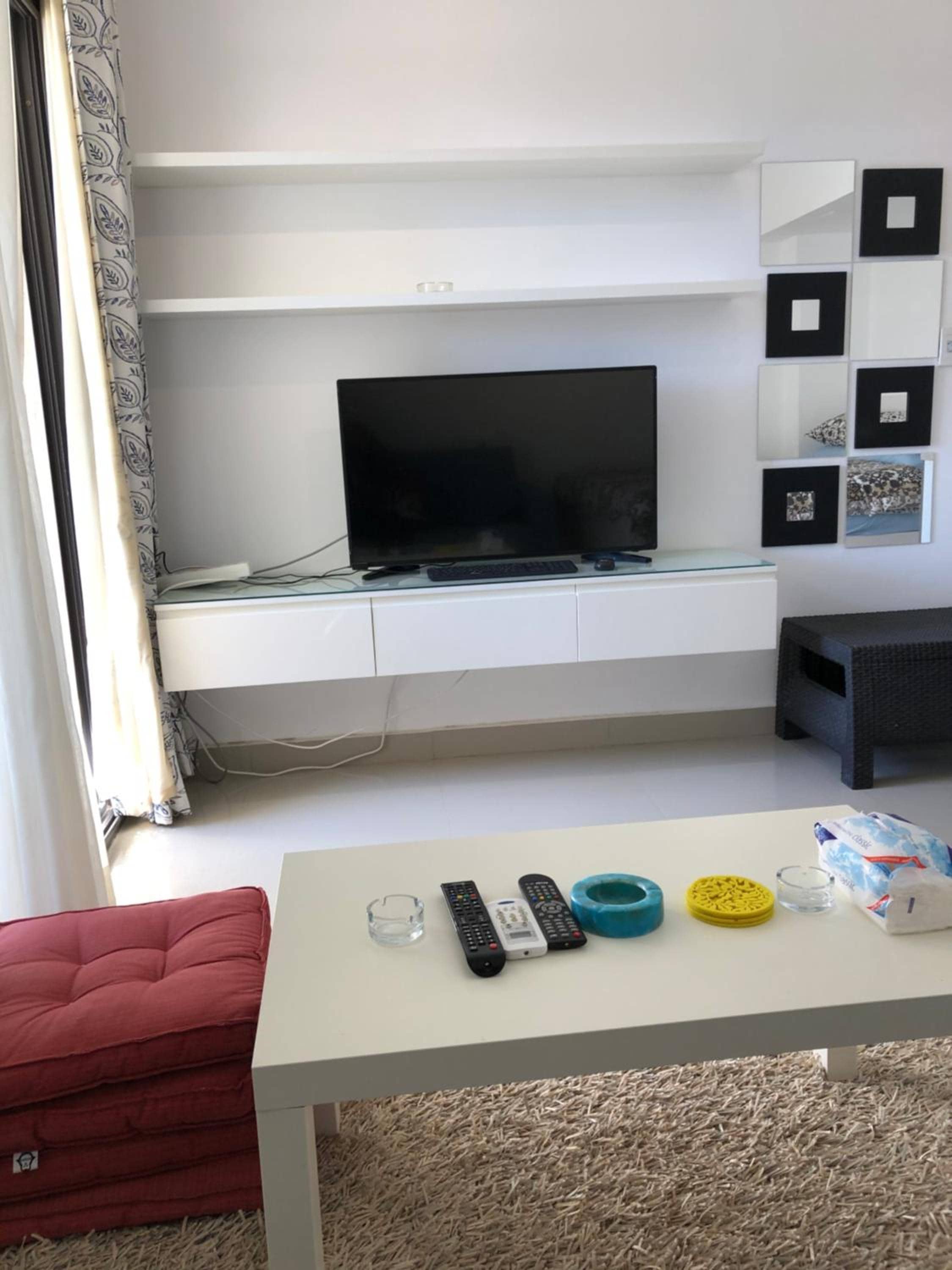 G cribs B1F2 — 4