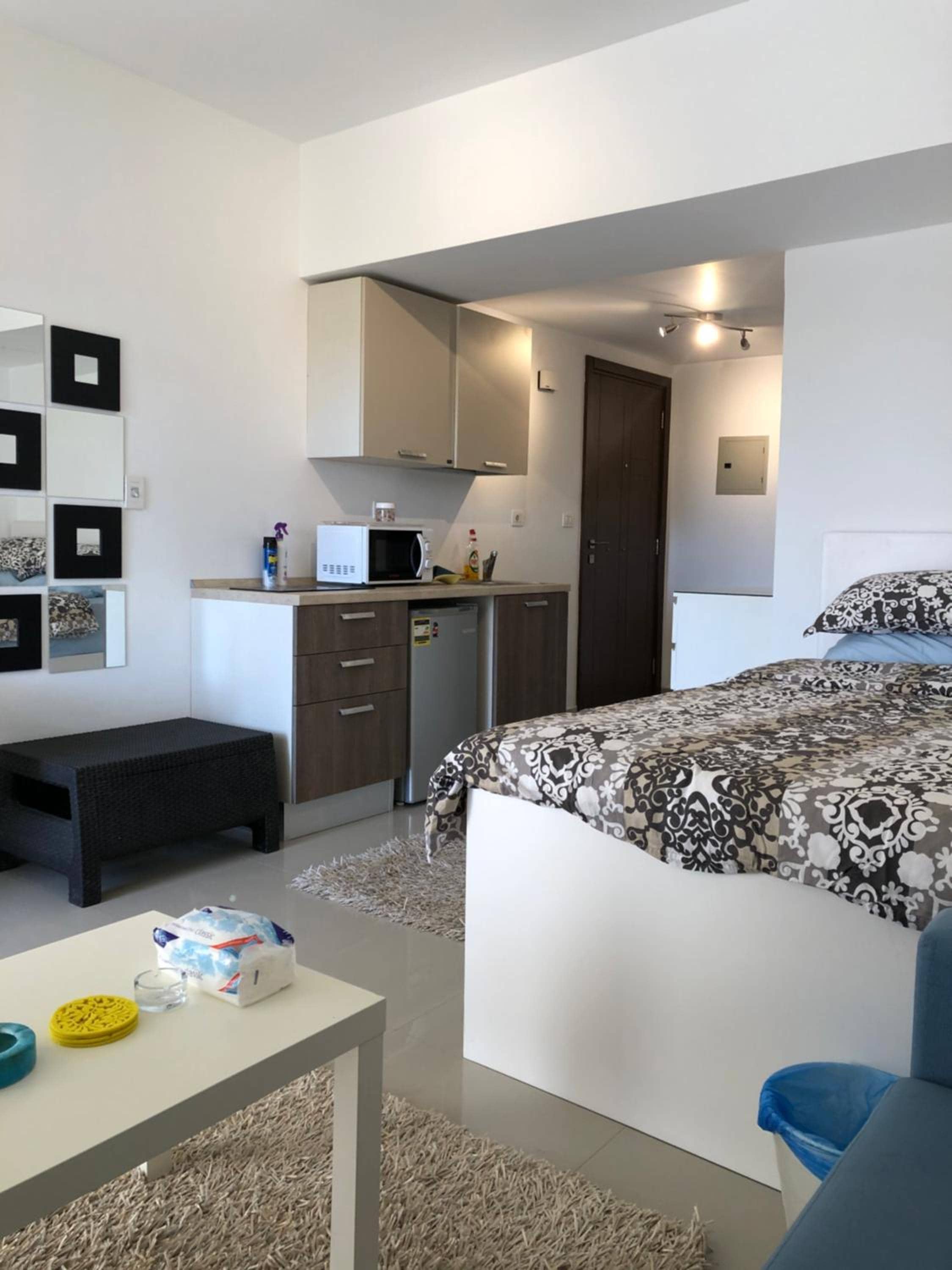 G cribs B1F2 — 5