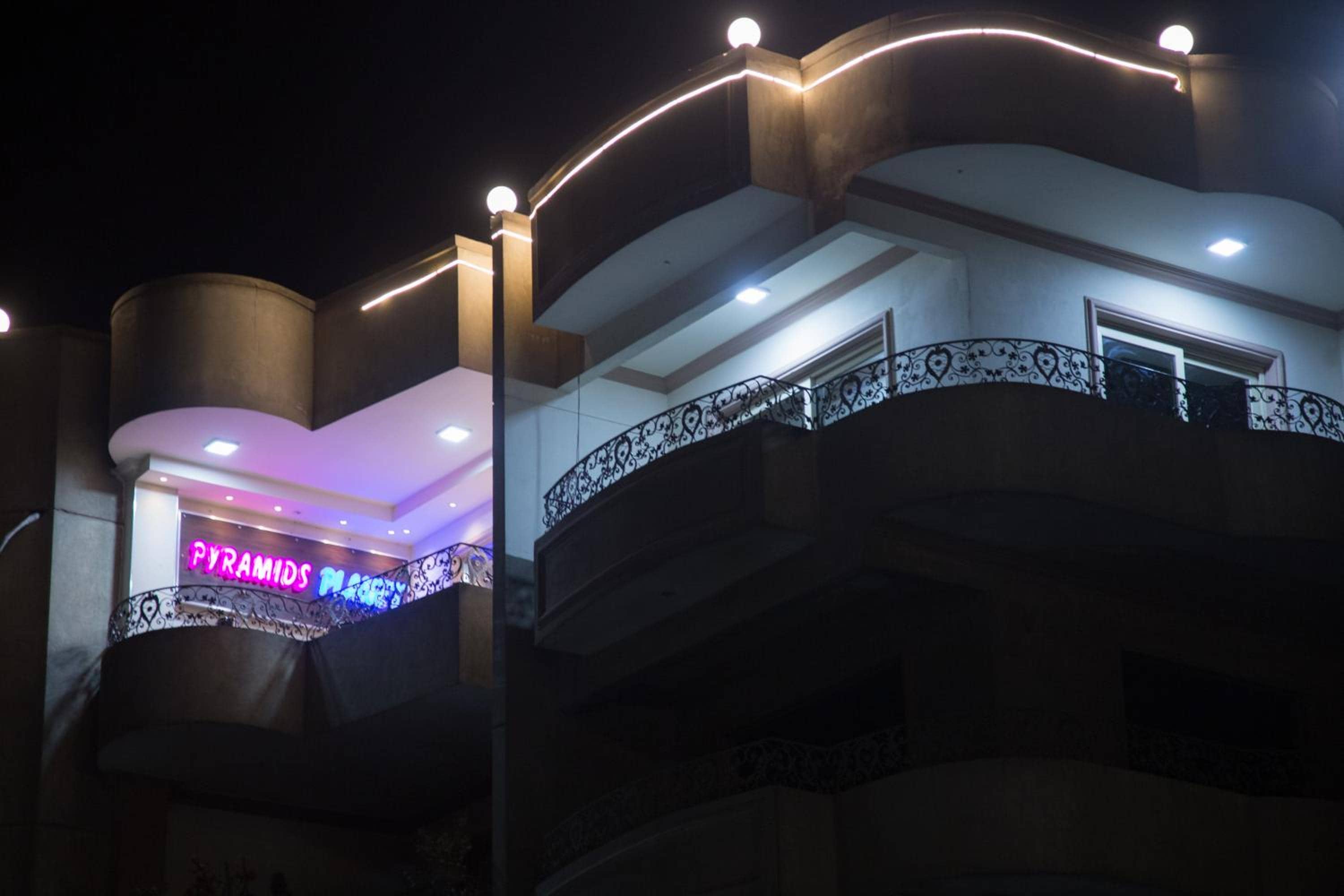 Pyramids Planet Hotel