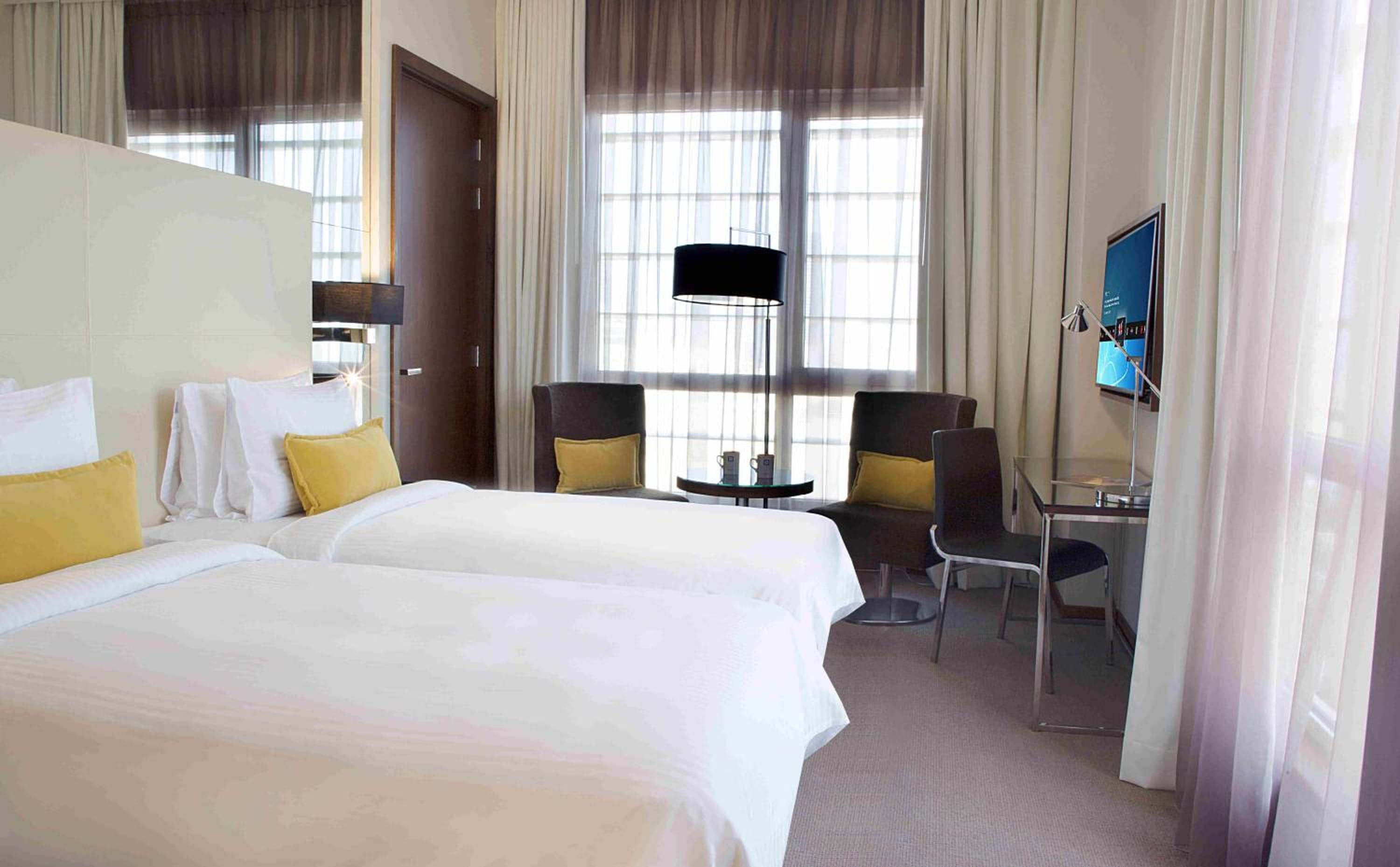 Centro Corniche Al Khobar by Rotana — 4