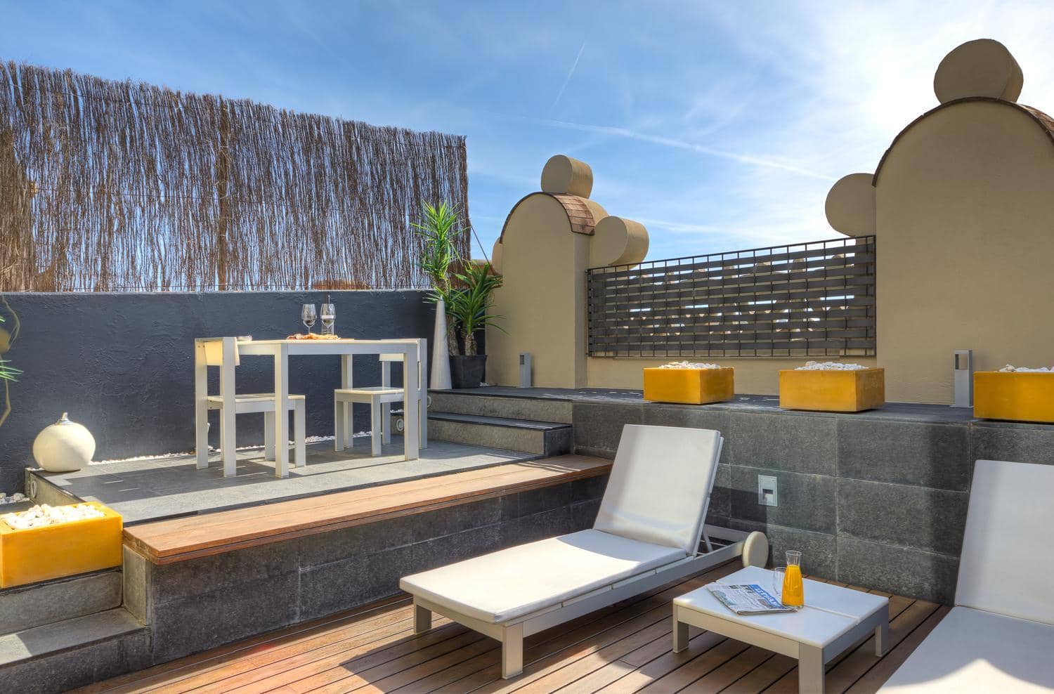 Sixtytwo Hotel — 2