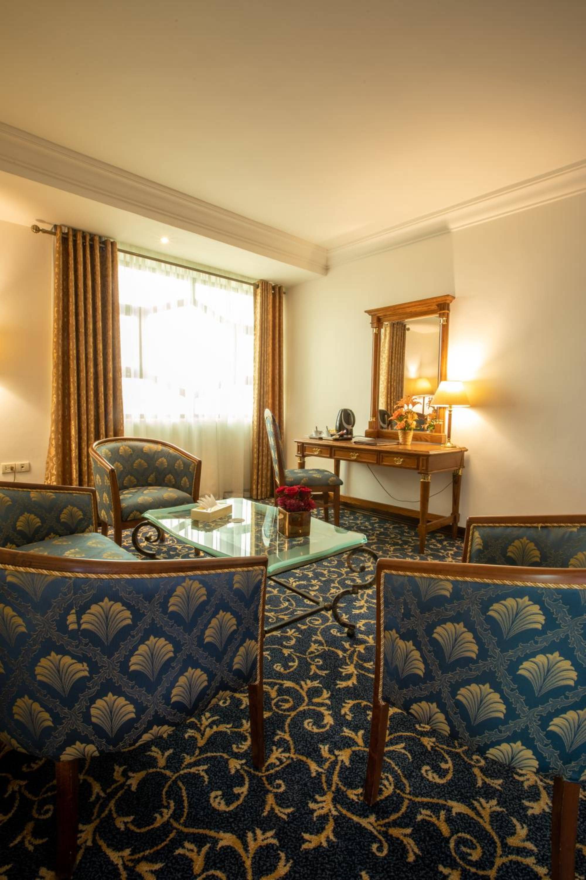 Bristol Hotel — 3