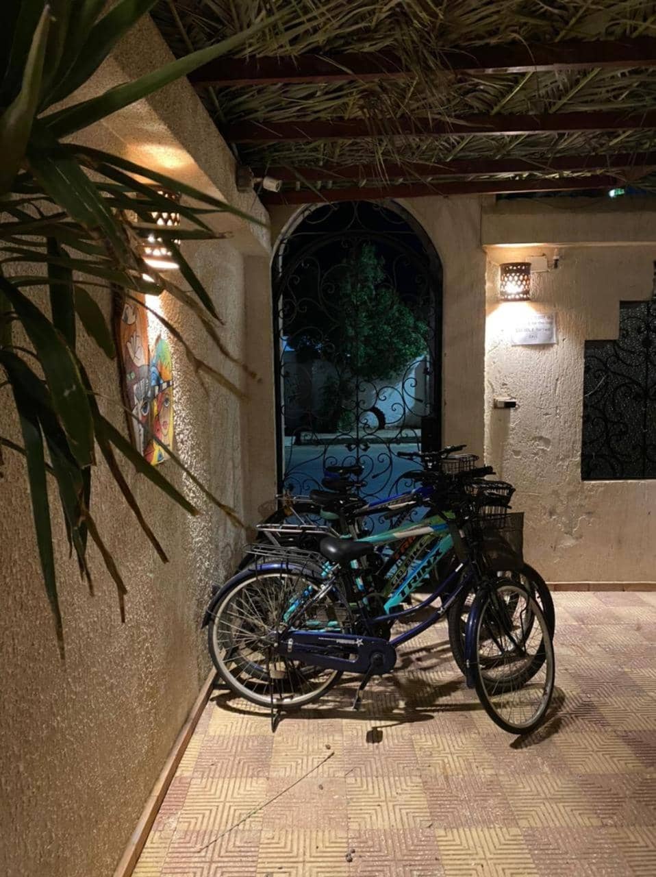 The Castle Hotel & studios — 5
