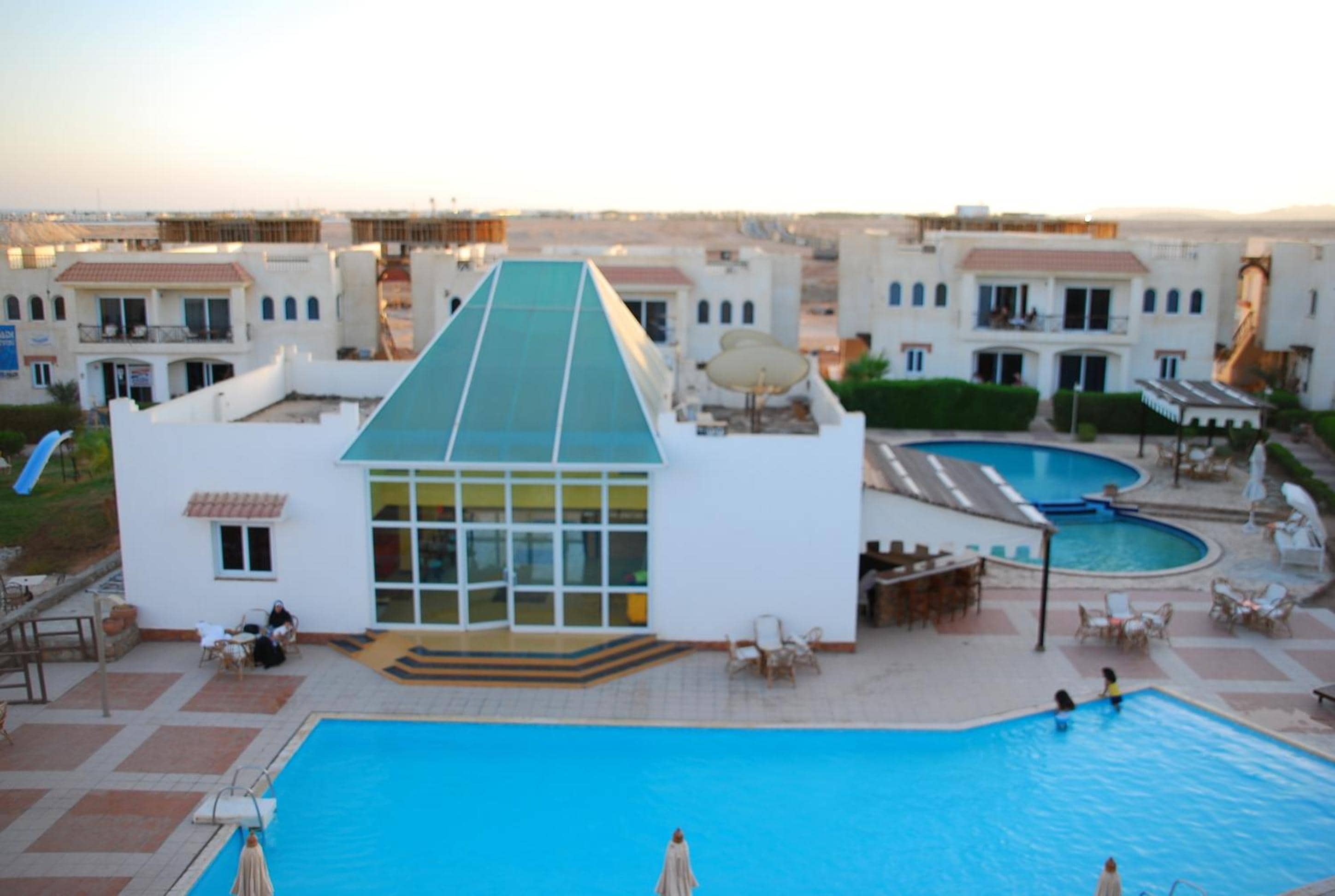Logaina Sharm Resort Apartments — 2