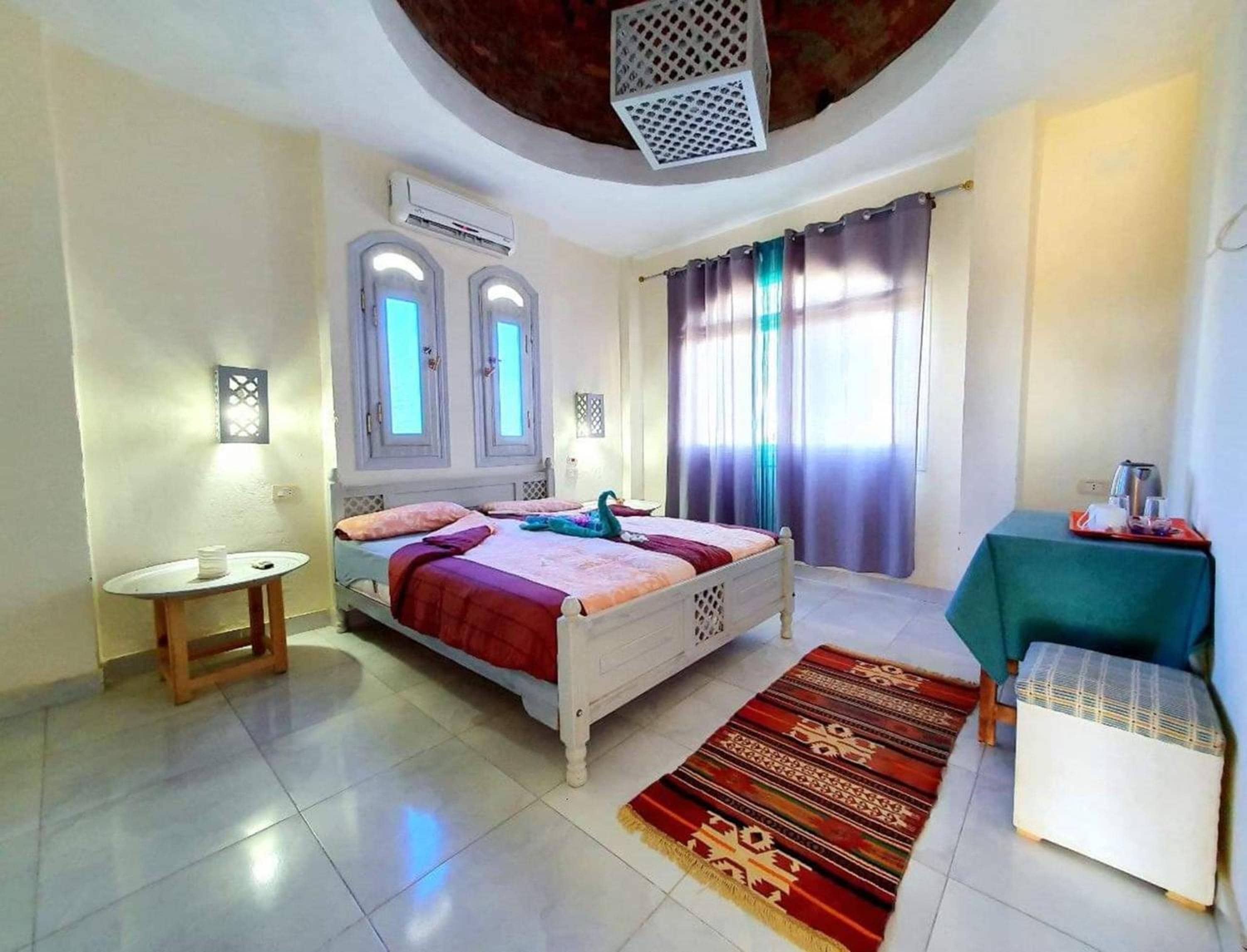 Nile Compound — 4