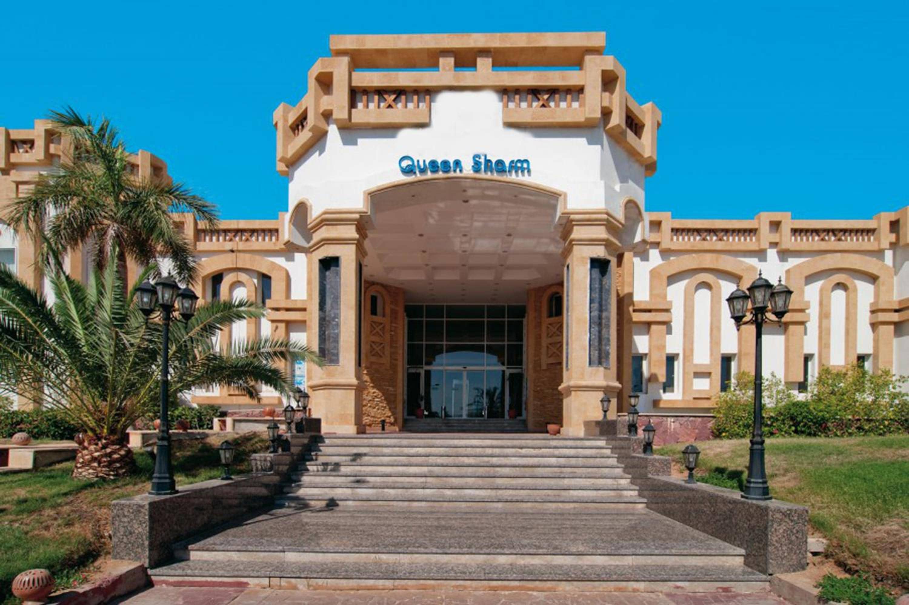 Queen Sharm Aqua Park Hotel — 3