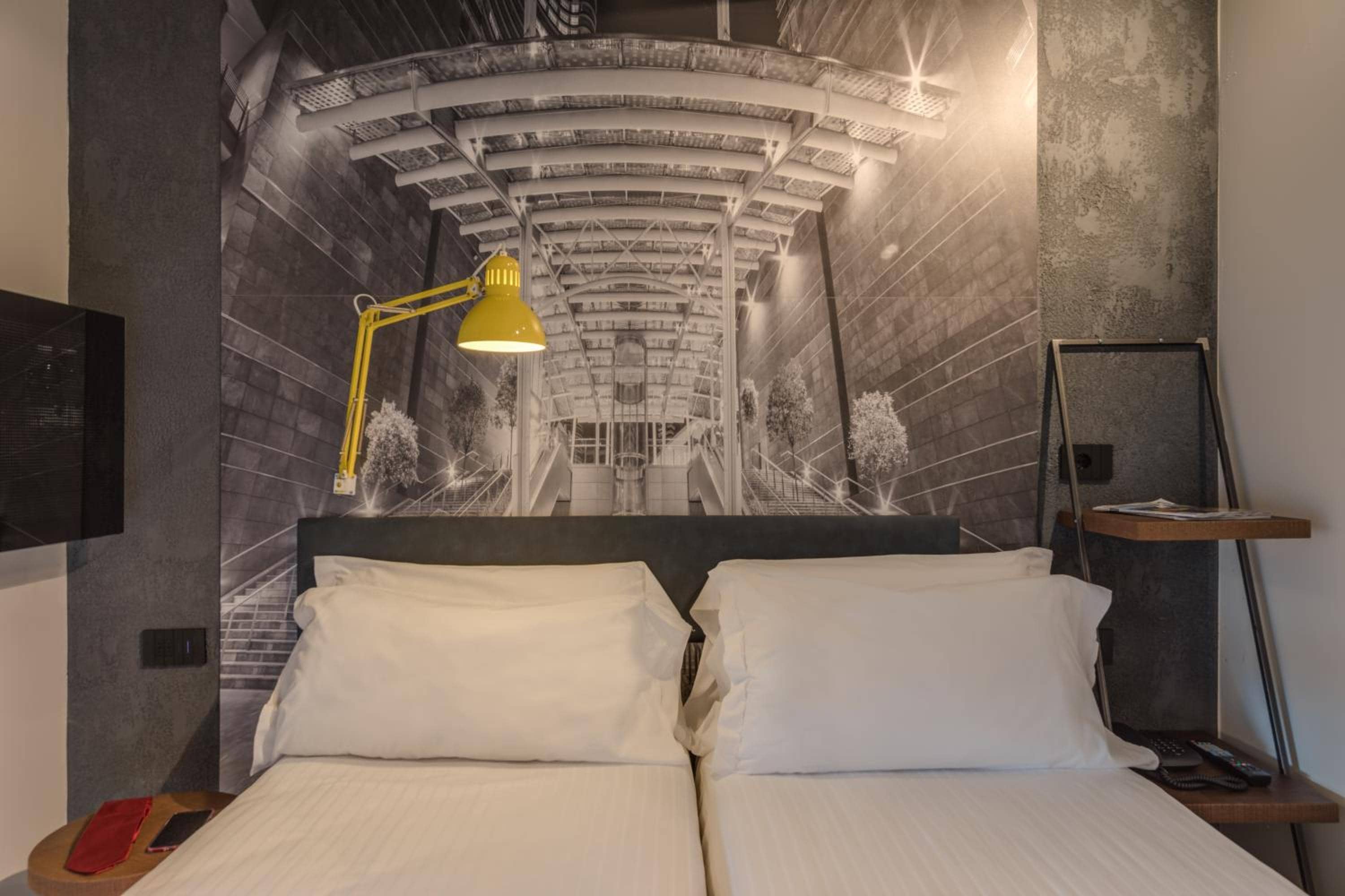Hotel Roxy — 5