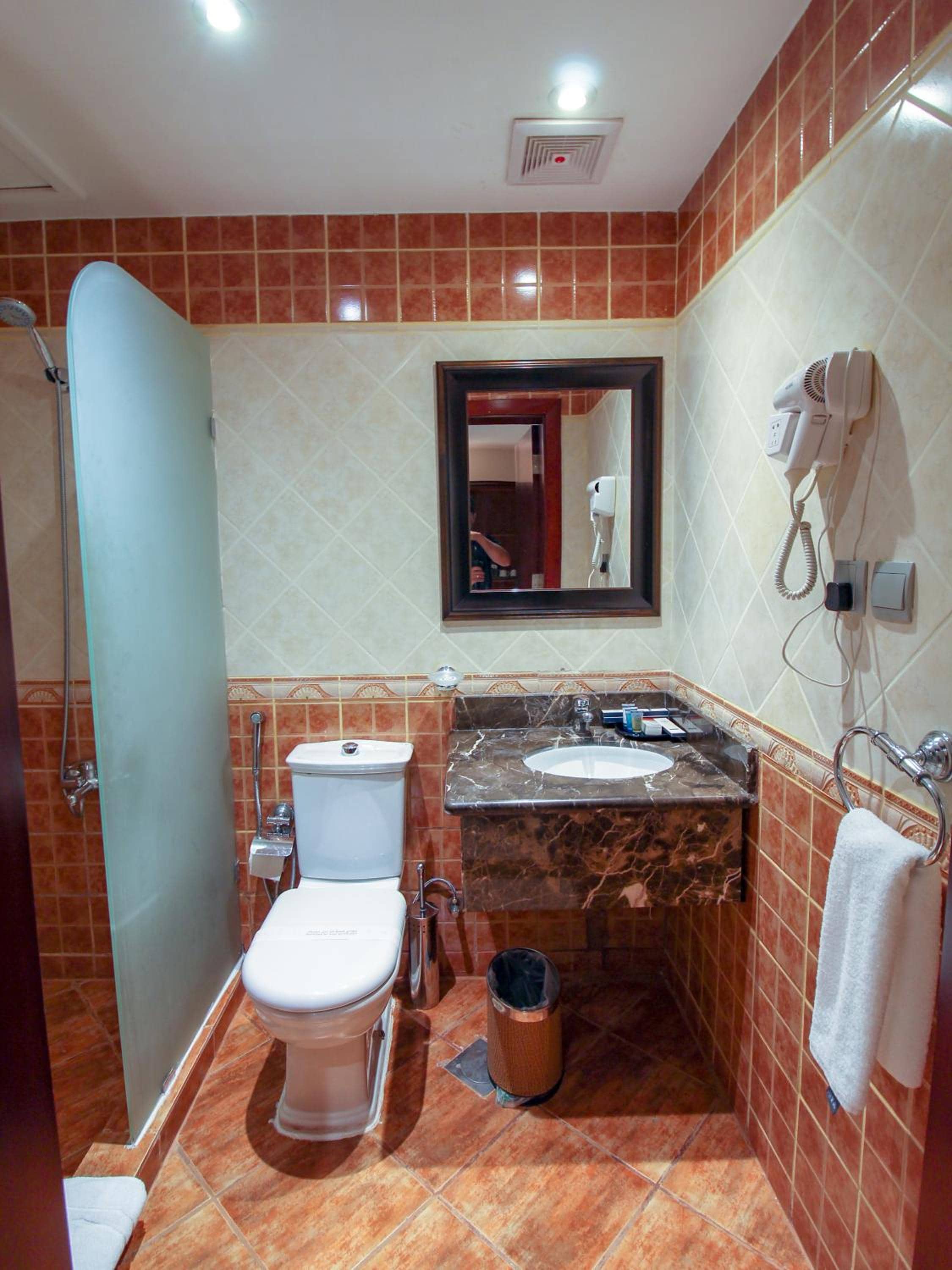 The Business Hotel By Seafront فندق ذا بيزنس — 4