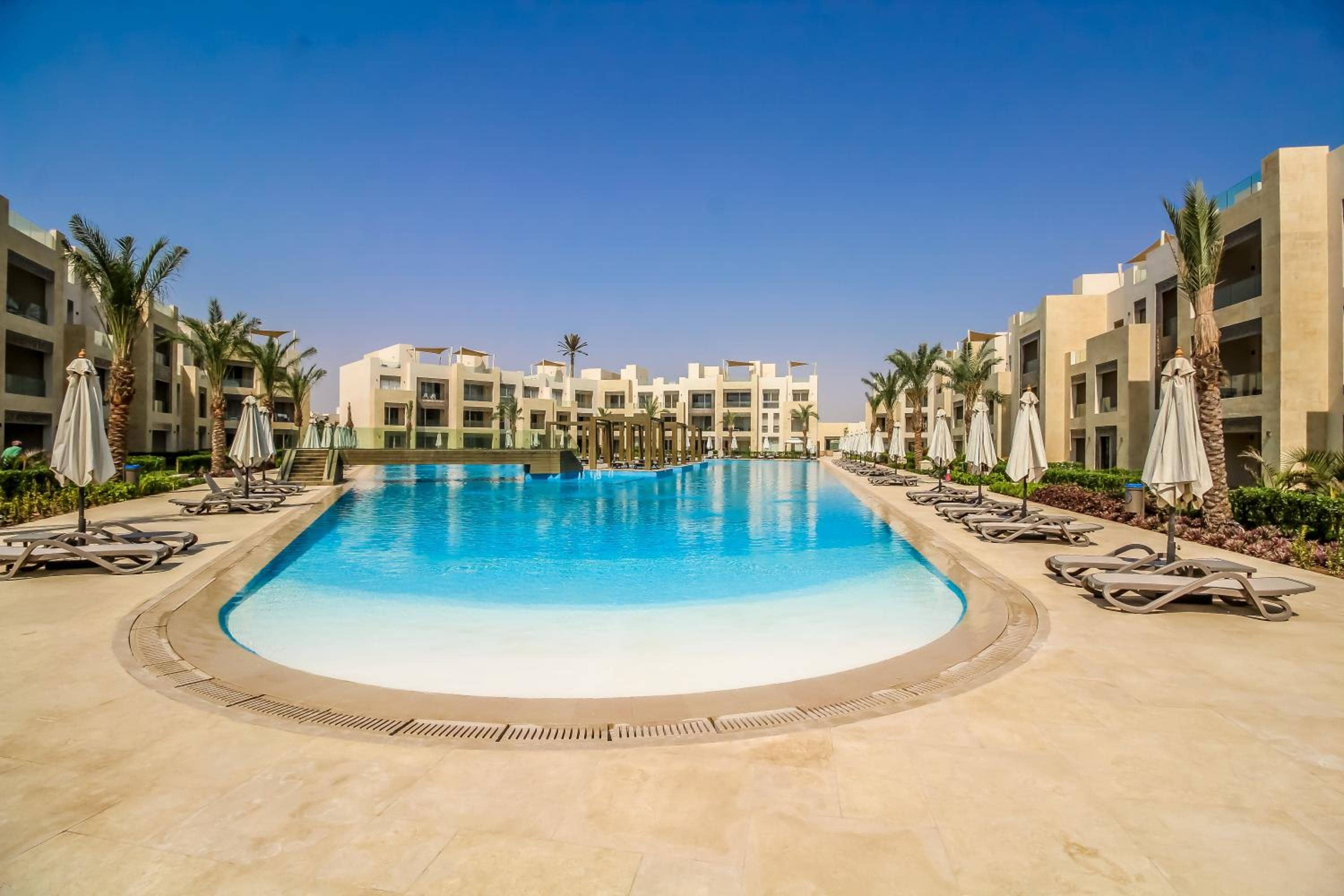 Ollystays - Beach & Pool FREE Access, Mangroovy 2BR ! — 4