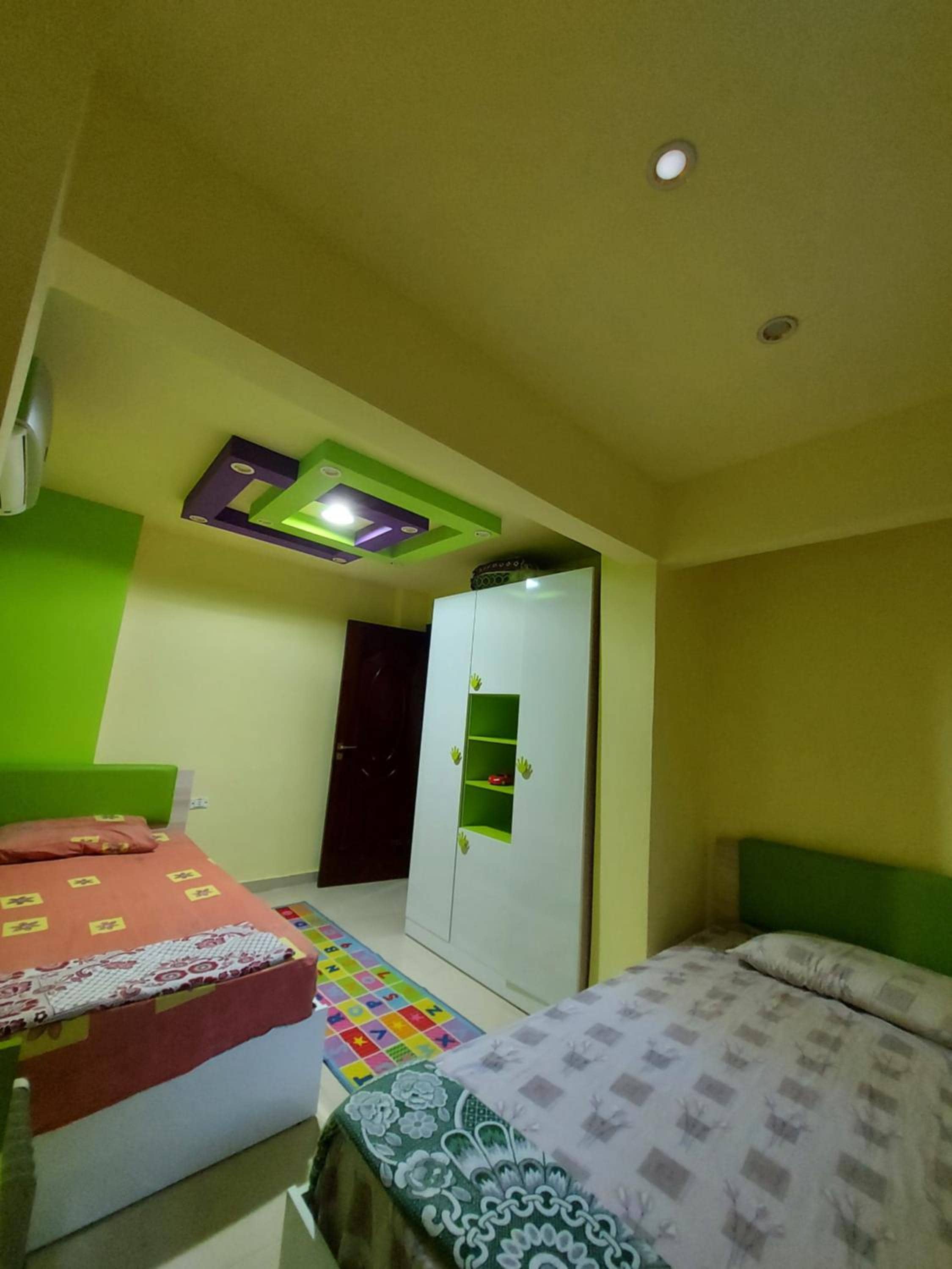 شقه سوبر لوكس دور ارضى بجنينه بالمعموره الشاطى lovely apartment at Mamora beach مع كارنيهات شاطى خاص — 4