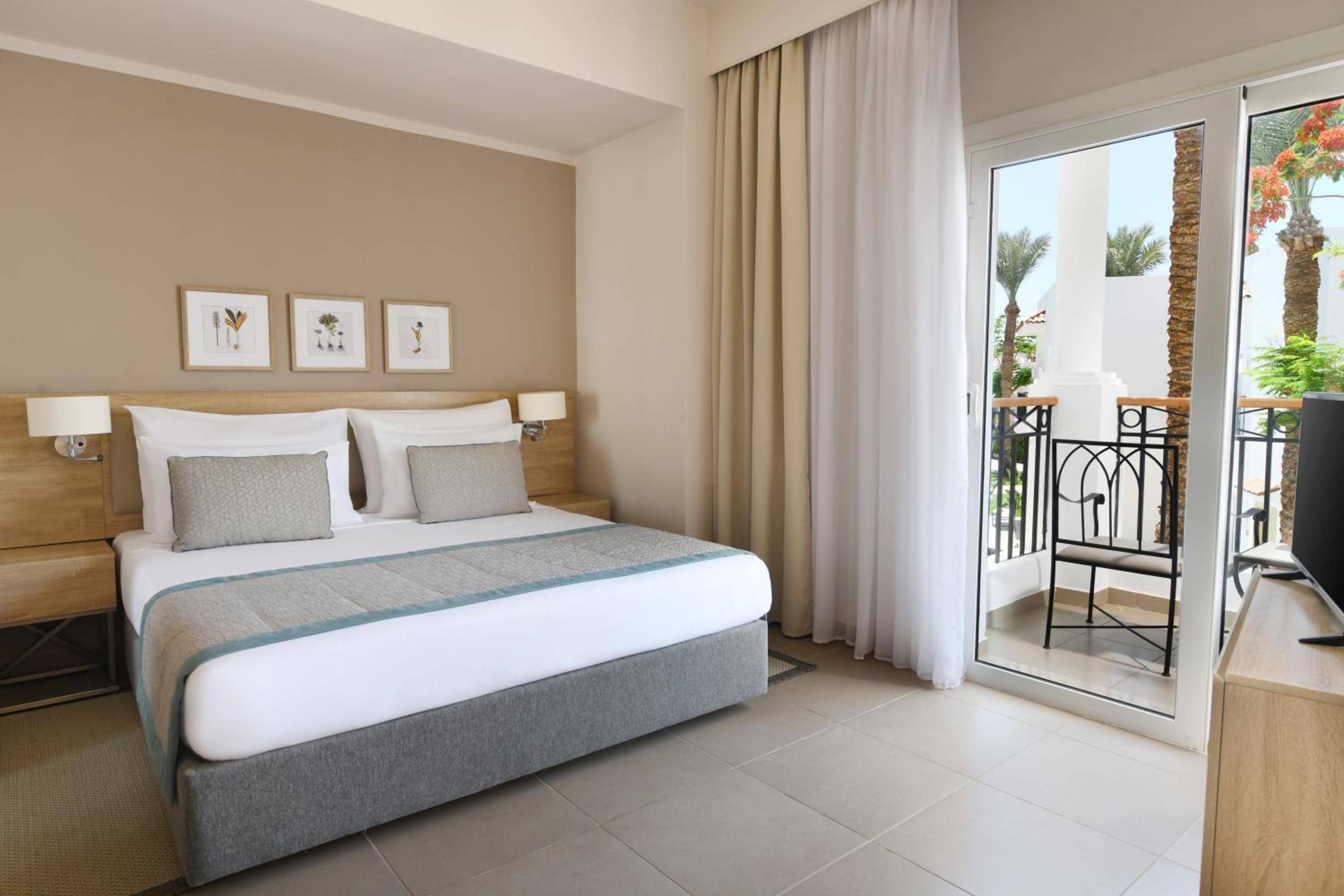 JAZ Fanara Residence — 4