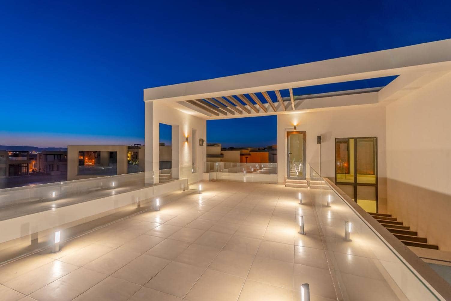 Long Island Gouna 5BR Tawila Beach House & Pool — 3