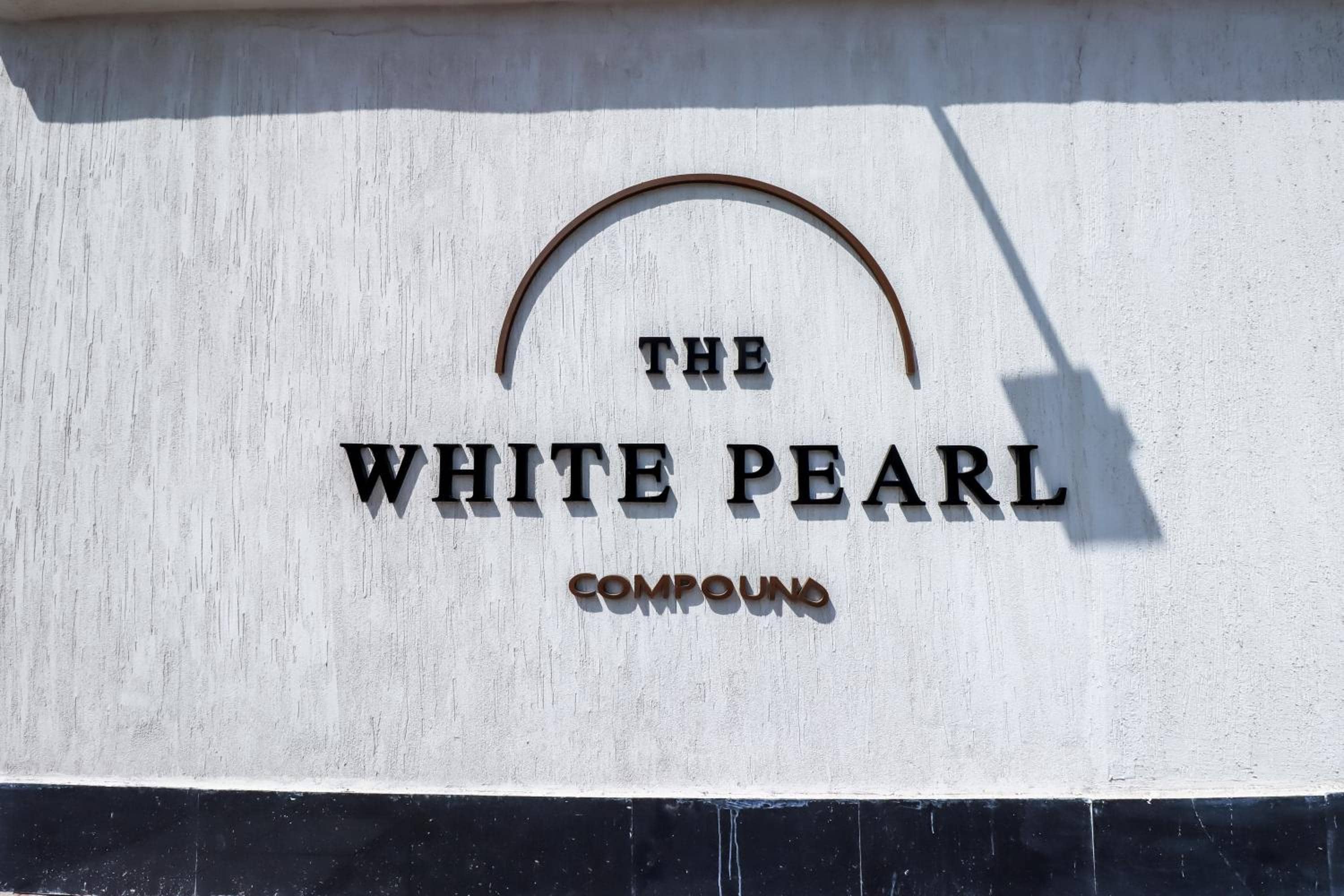 Mabaat - White Pearl Al Basatin - 600 — 2