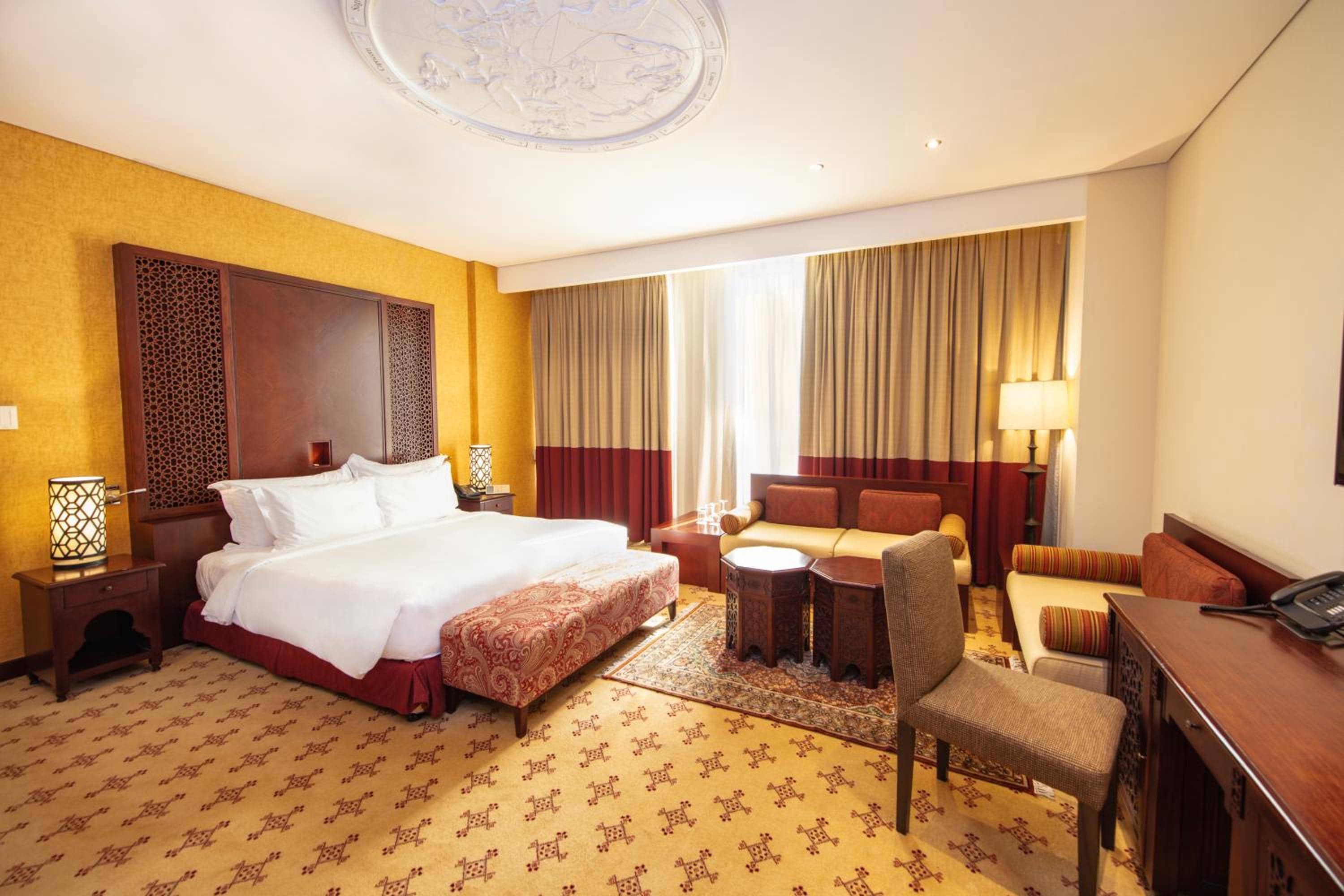 Radisson Blu Hotel, Doha — 5
