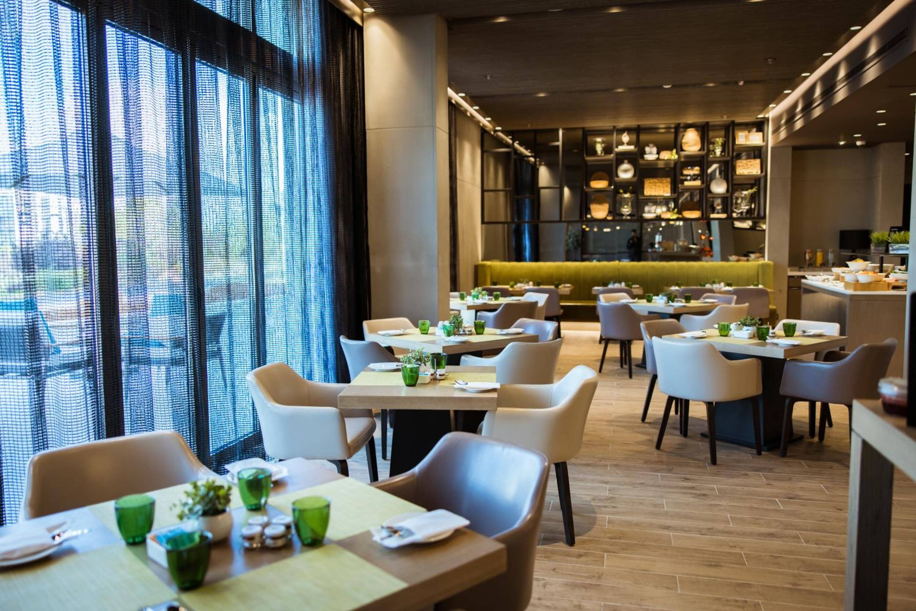 Centro Mada Amman by Rotana — 5