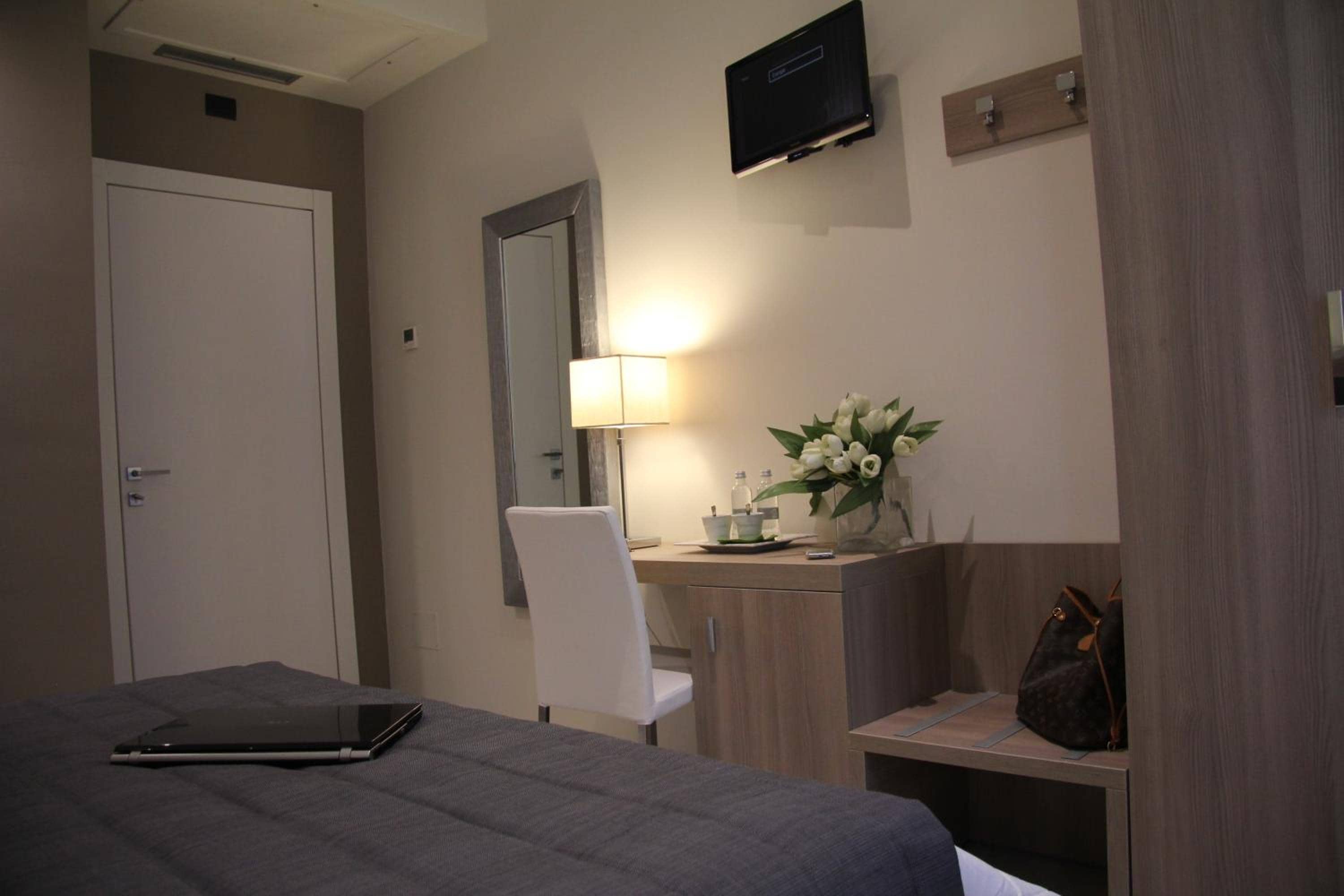 Hotel Zara Milano — 2