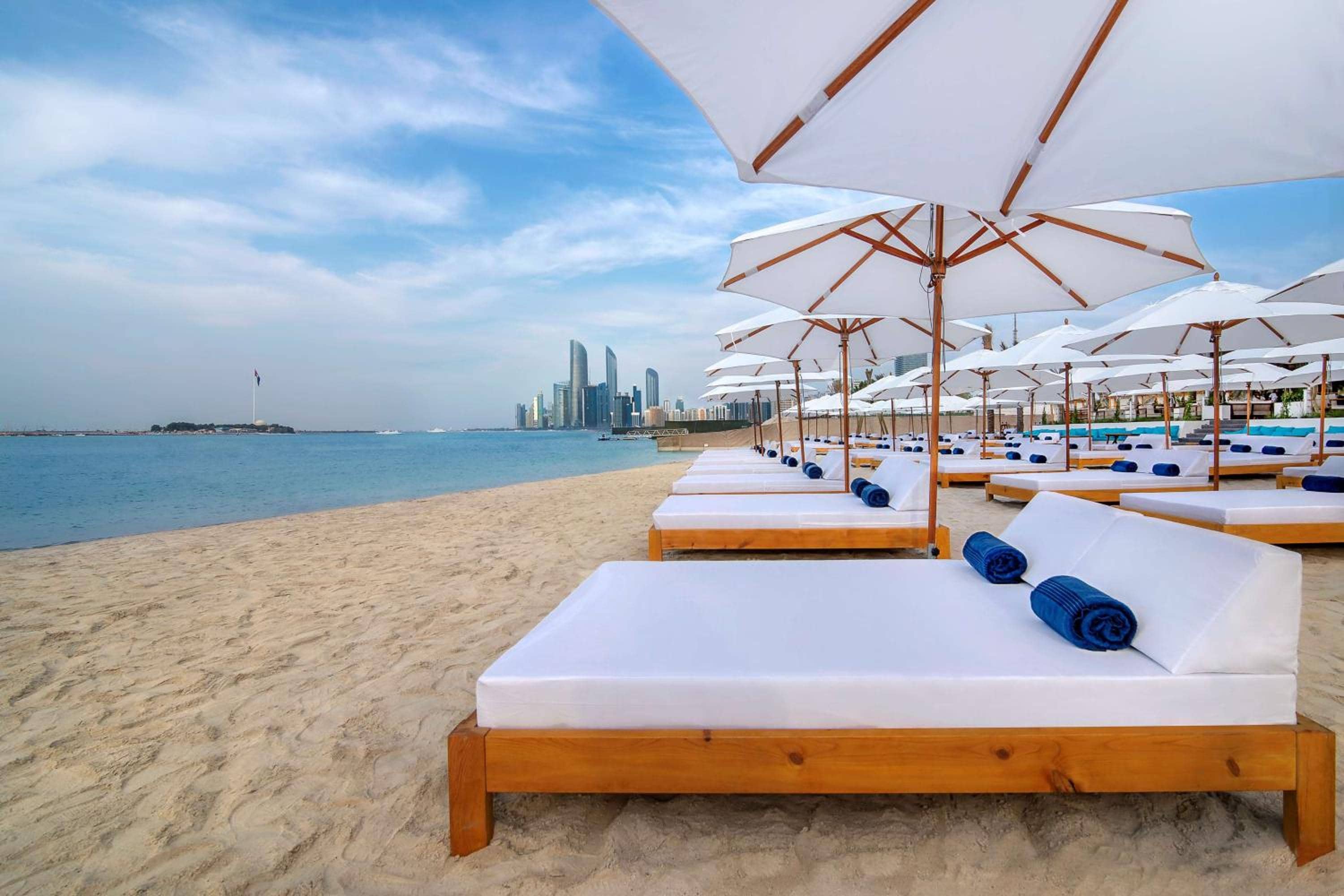 Radisson Blu Hotel & Resort, Abu Dhabi Corniche