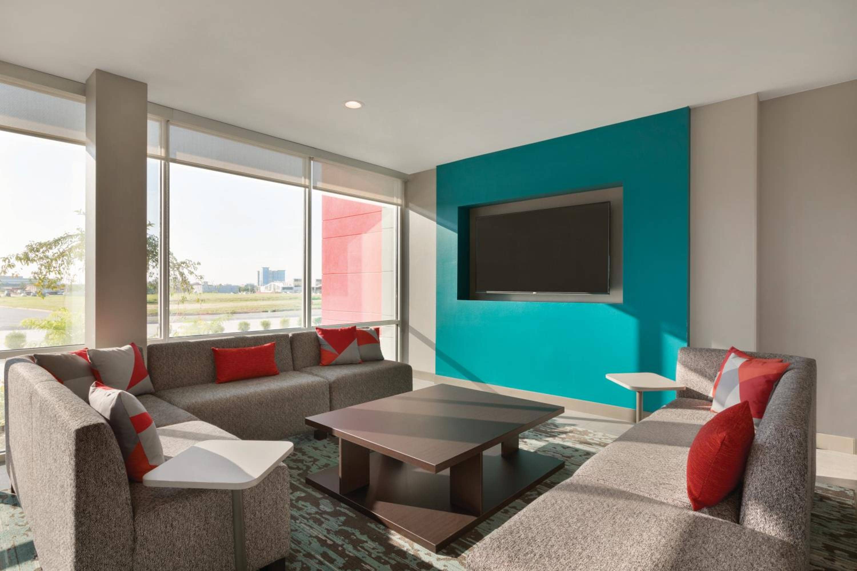 avid Hotel - Toronto - Vaughan Southwest by IHG — 2