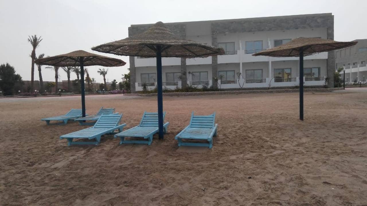 Cecelia Resort Families and Couples only — 4