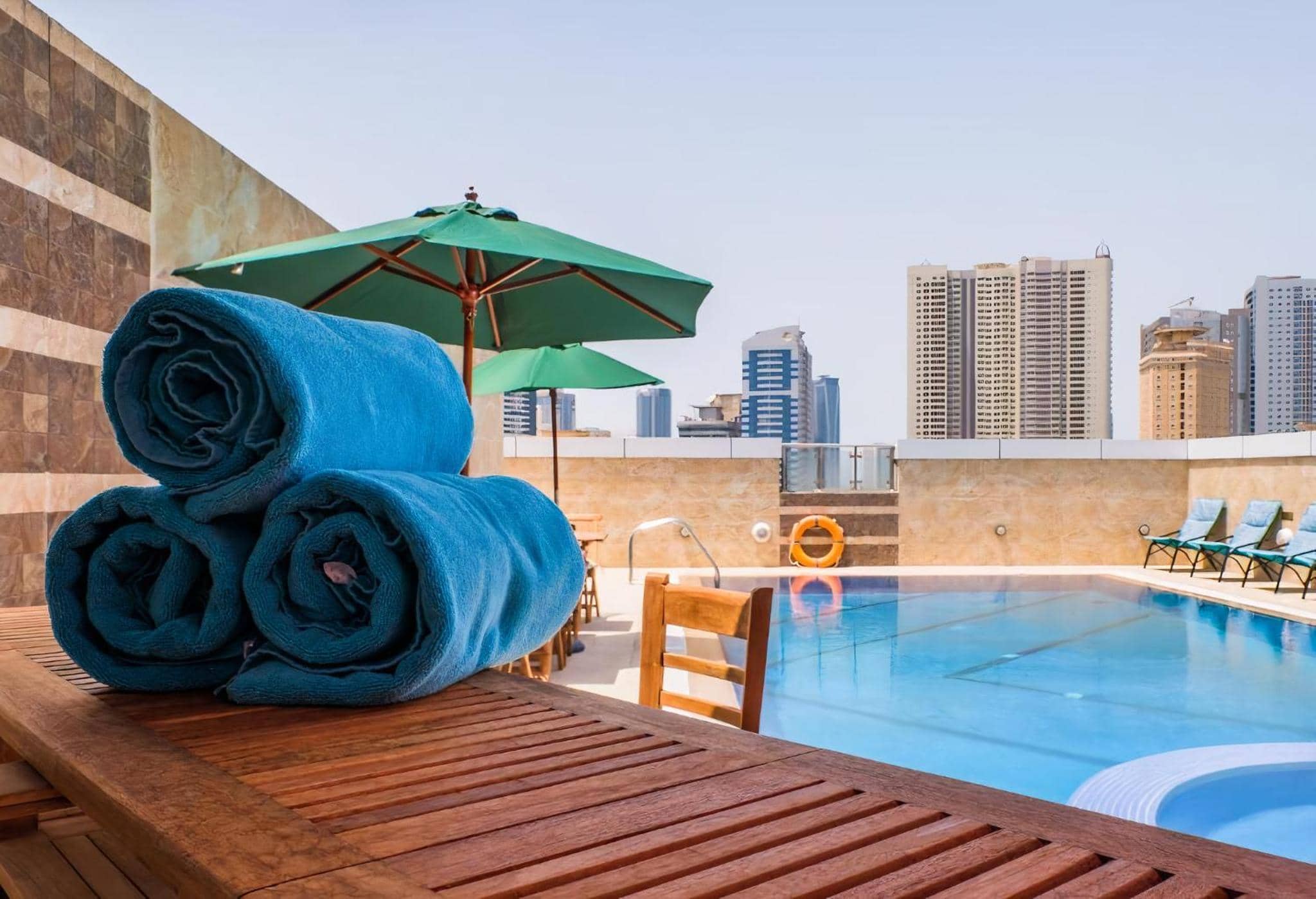 Crystal Plaza Al Majaz Hotel — 3