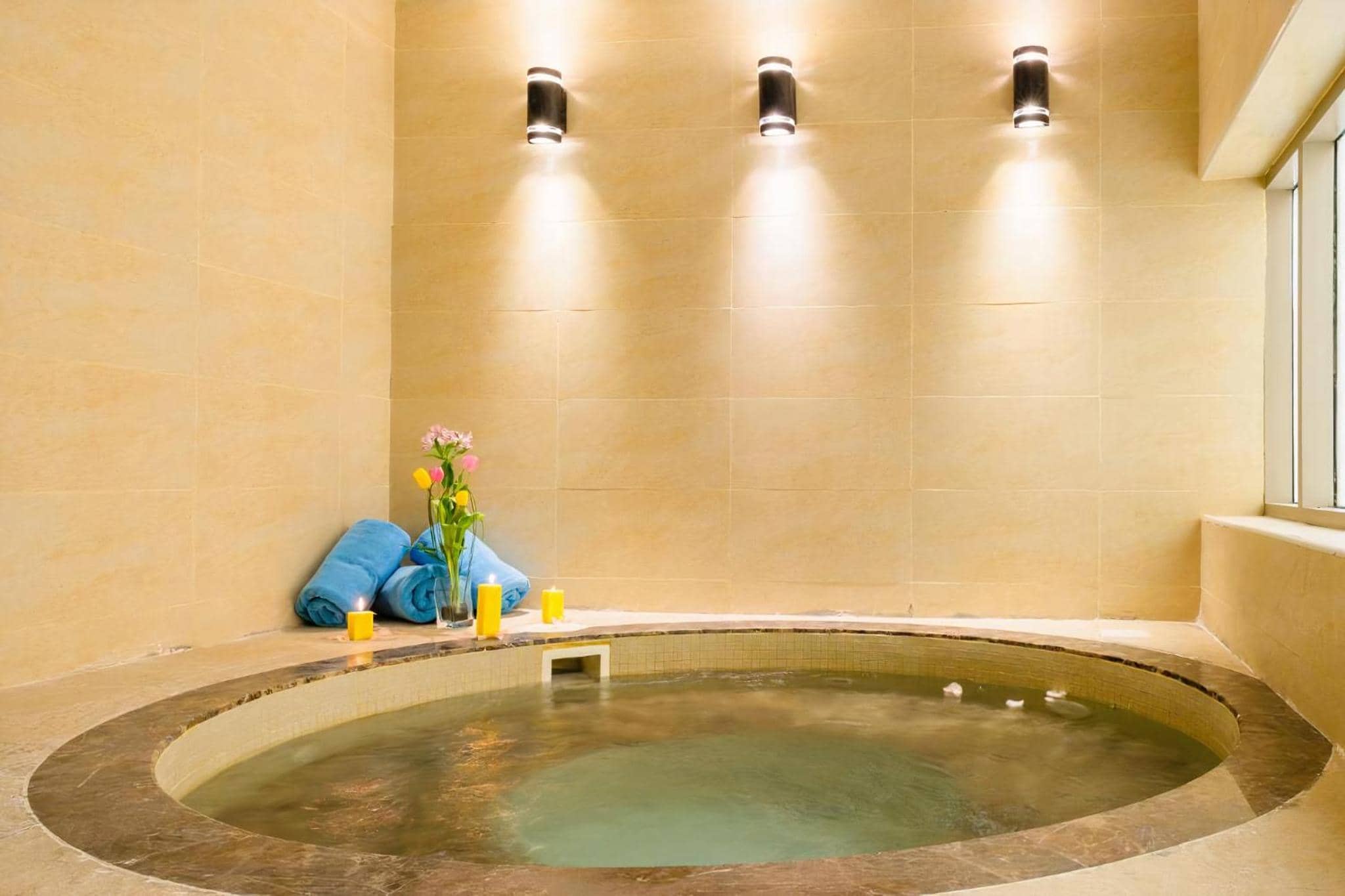 Crystal Plaza Al Majaz Hotel — 4