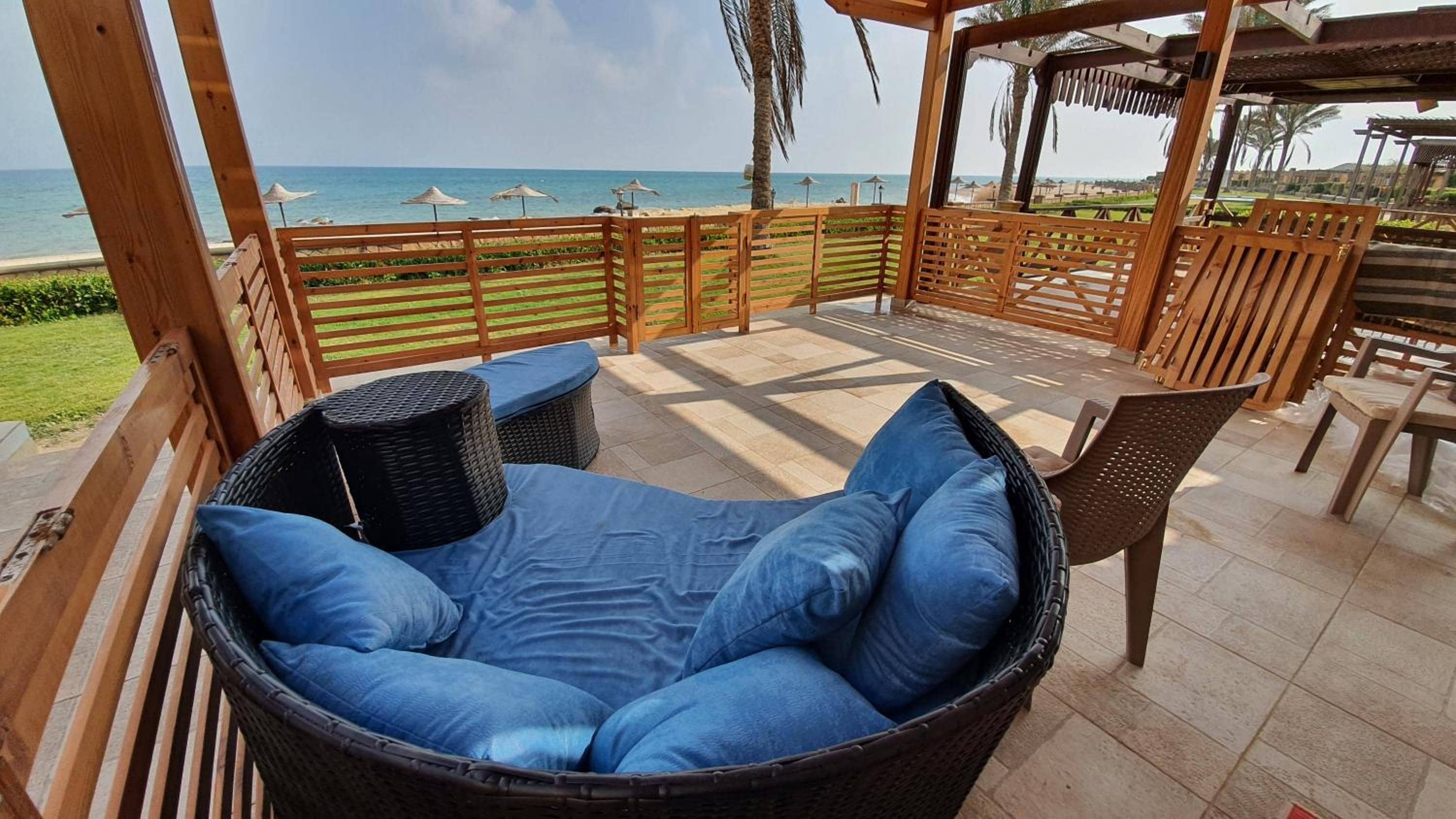 Breathtaking Luxury & Spacious FAMILY 2-Bed 1st Row Seaview at Stella SeaView Sokhna - Families Only
