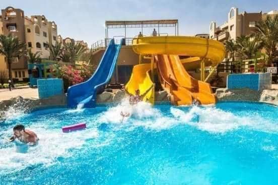 Adel Apartments at alkarma resorts& aquapark — 2