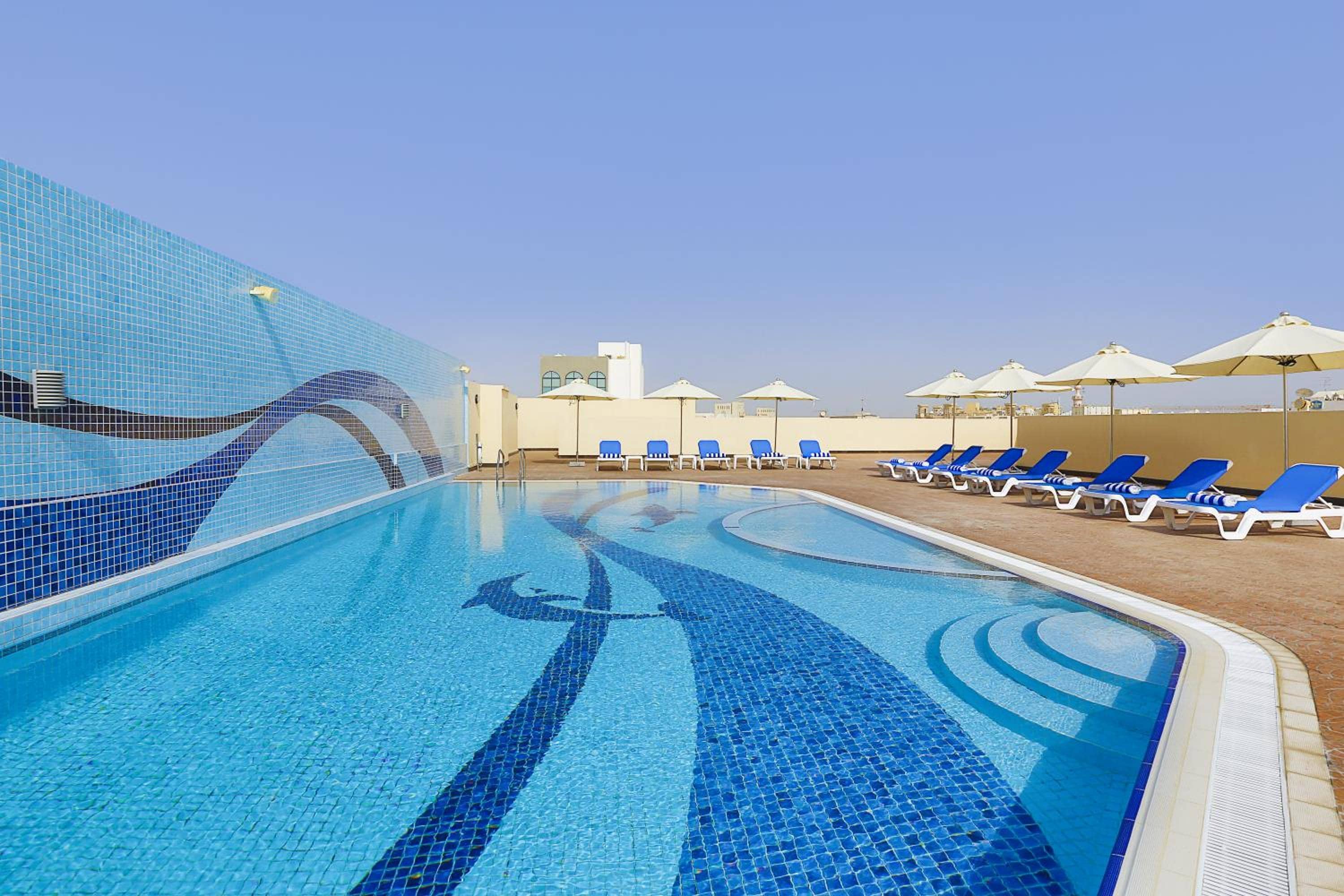 Gateway Hotel — 4
