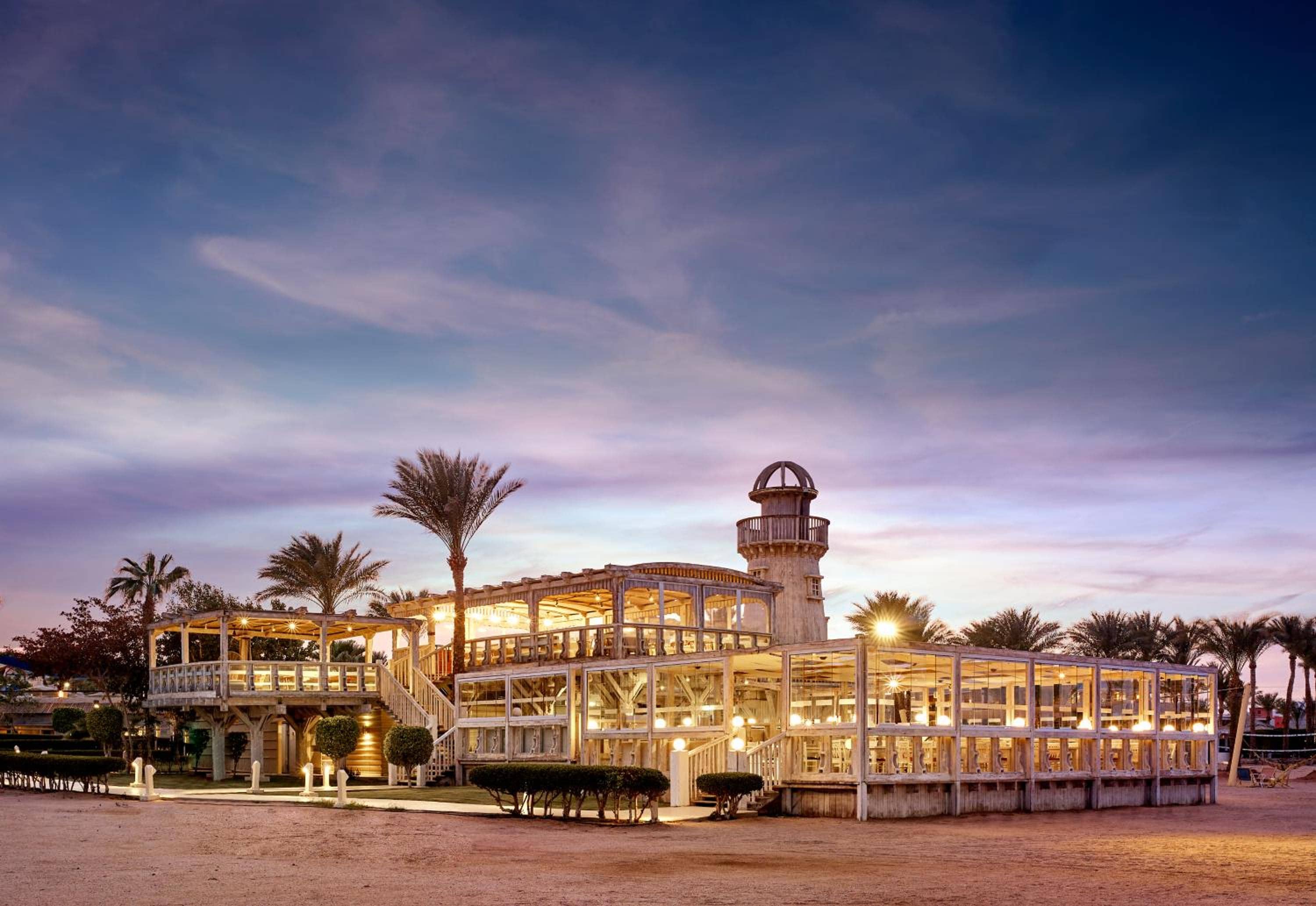 Coral Sea Holiday Resort & Aqua Park — 2