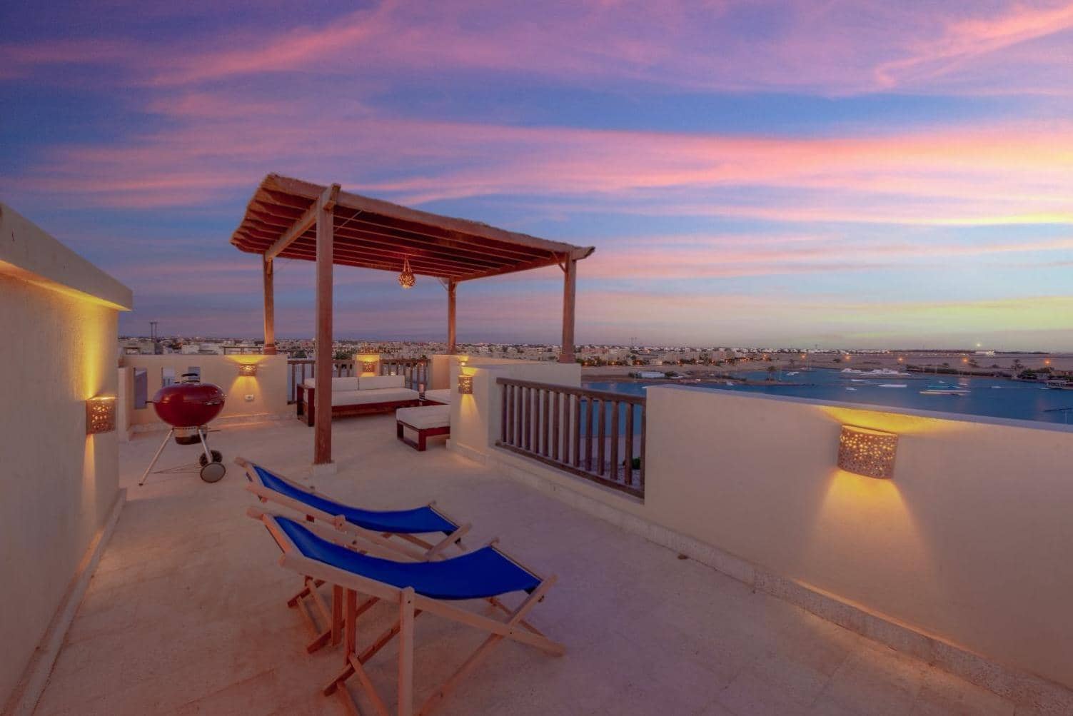 Sunny 2 Bedroom + Private Roof Terrace Lagoon View — 2