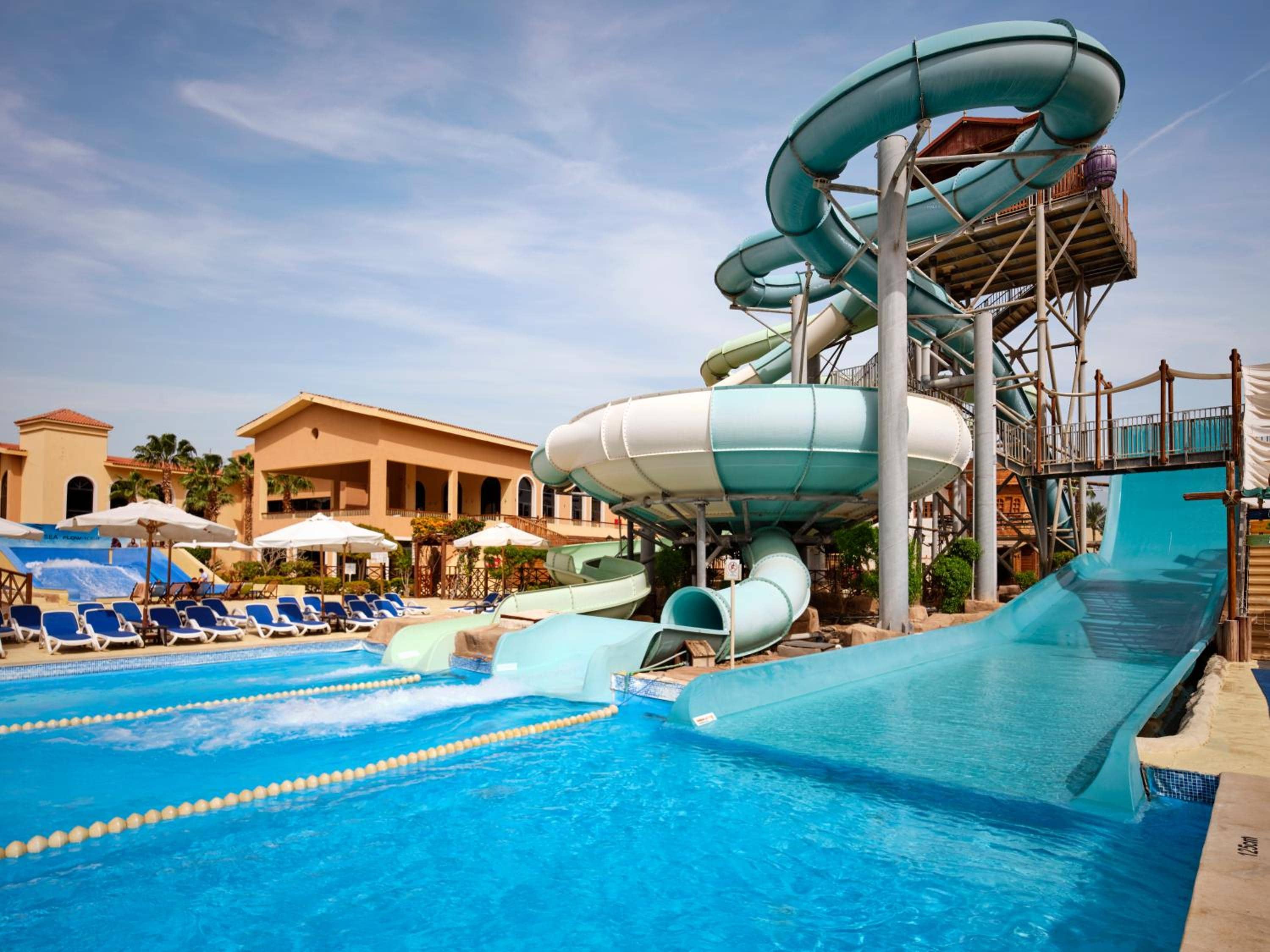 Coral Sea Aqua Club Resort — 4