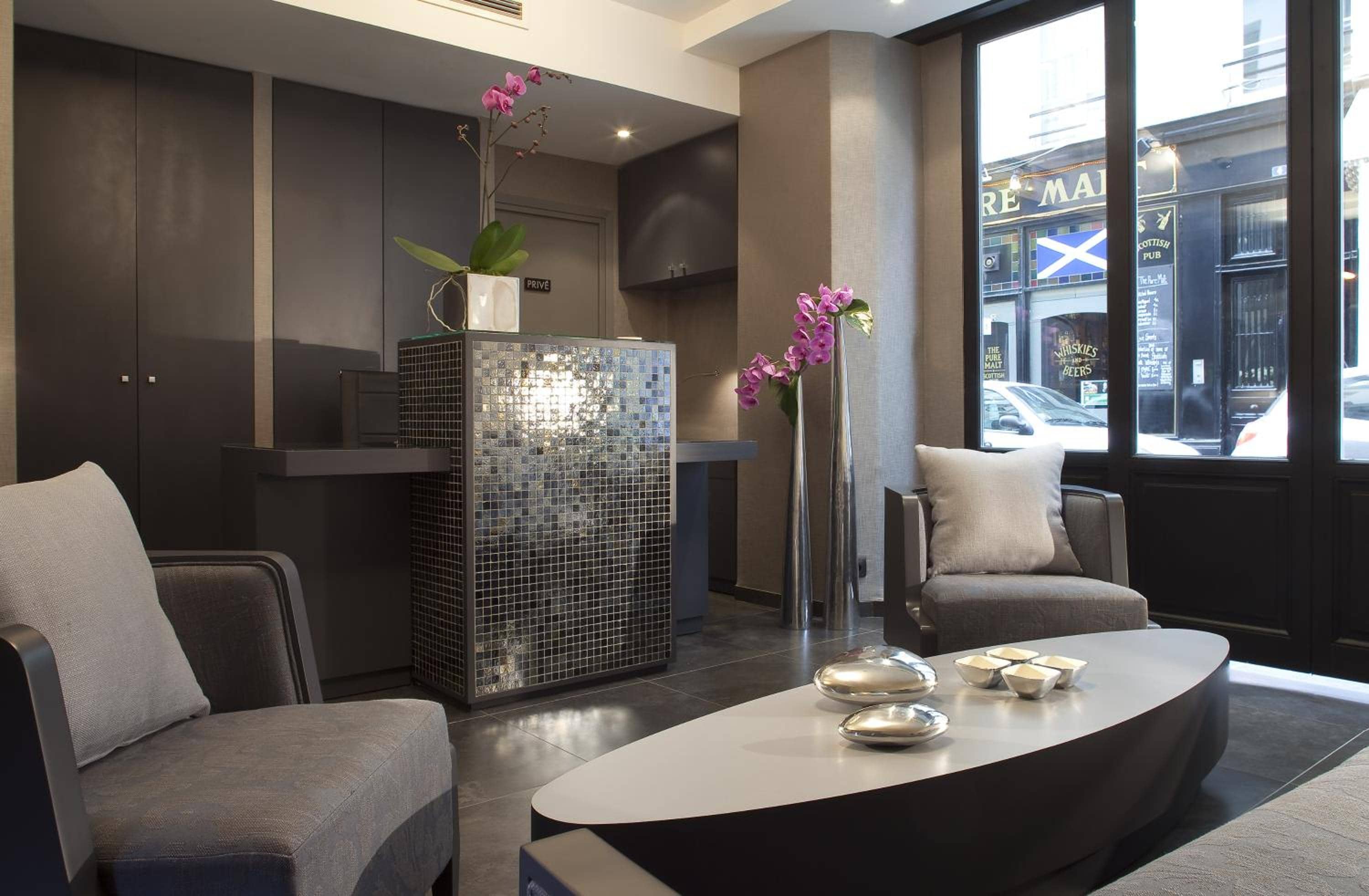 Hôtel Caron le Marais — 2