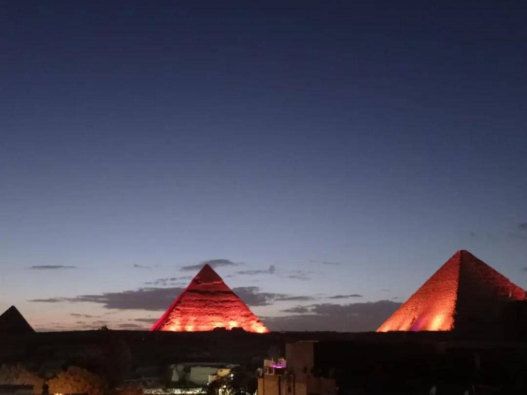 Royal Pyramids Inn — 4
