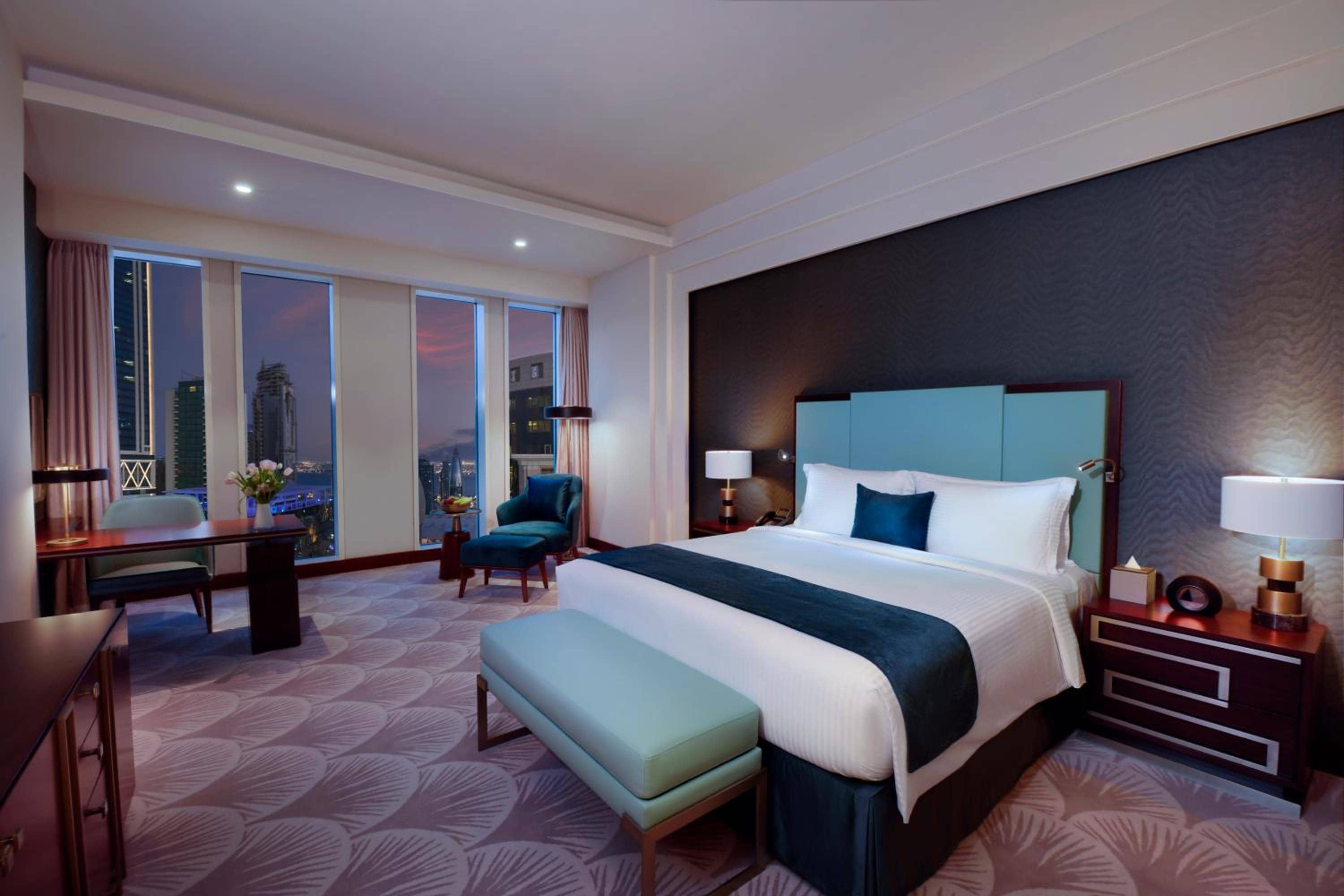 Wyndham Grand Doha West Bay Beach — 2
