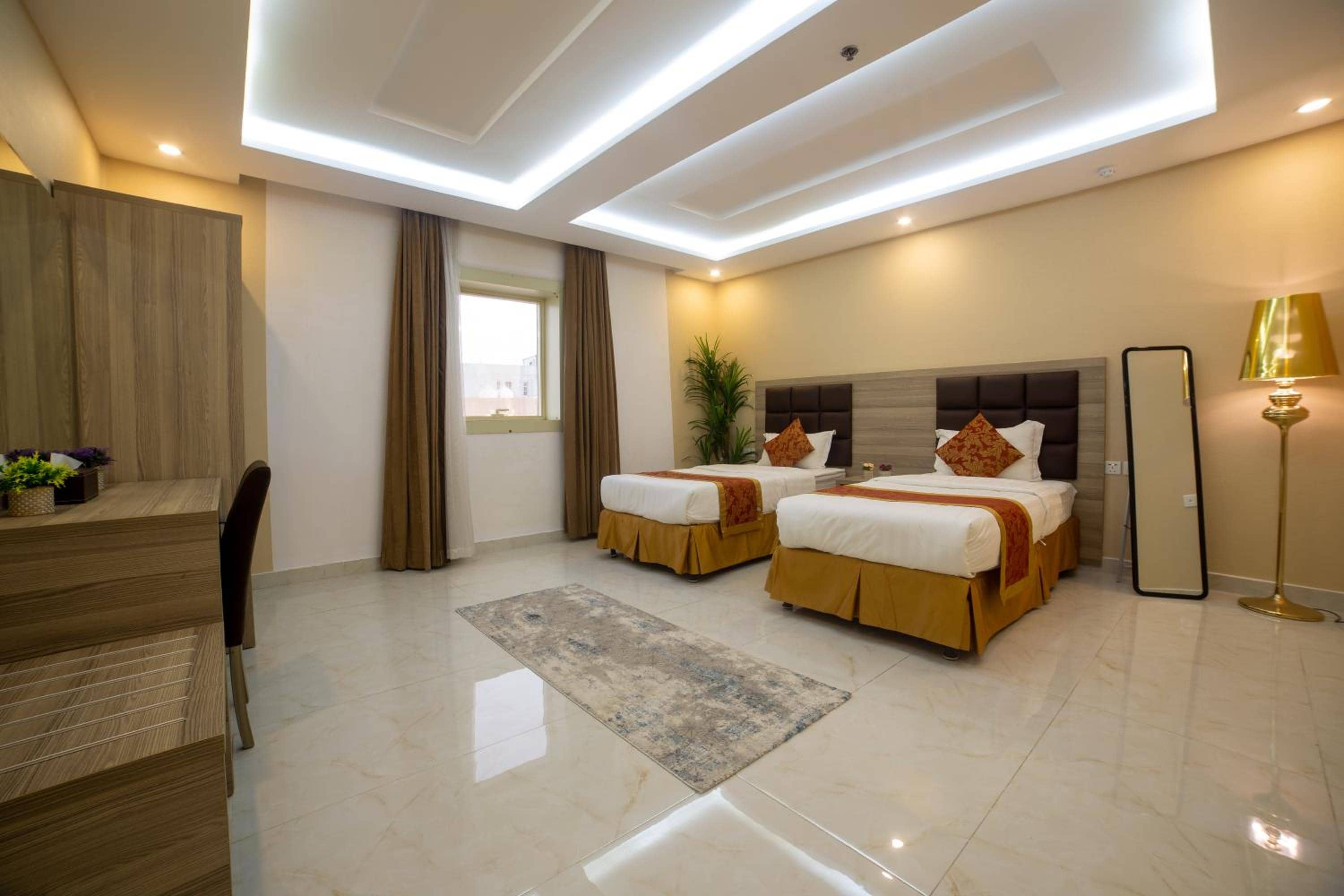 First Diamond Served Apartments — 2