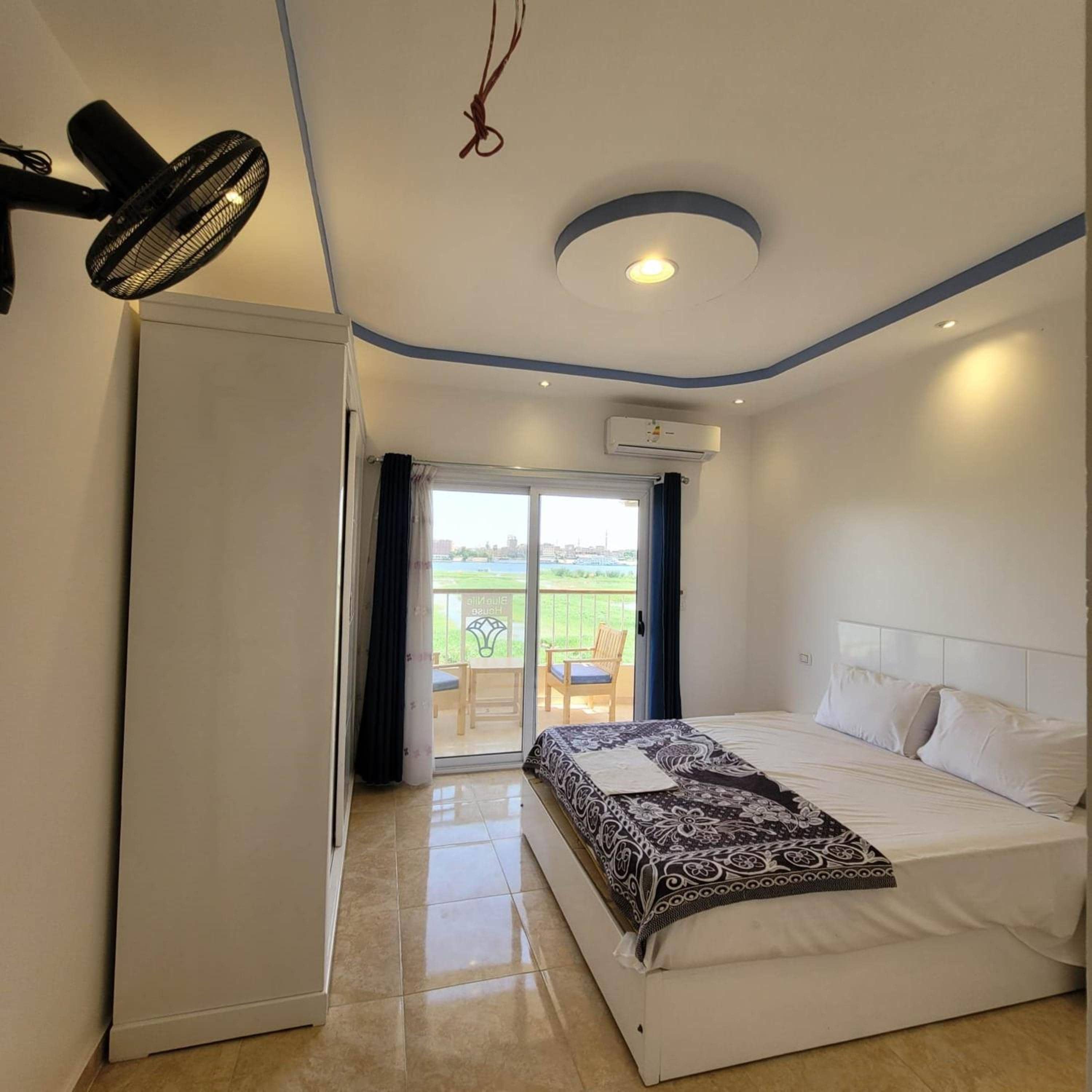 Blue Nile House — 3