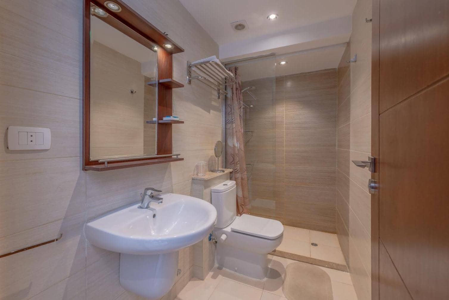 Cozy 2-Bedroom Apartment in G-Cribs, El Gouna. Terrace & Pool — 4