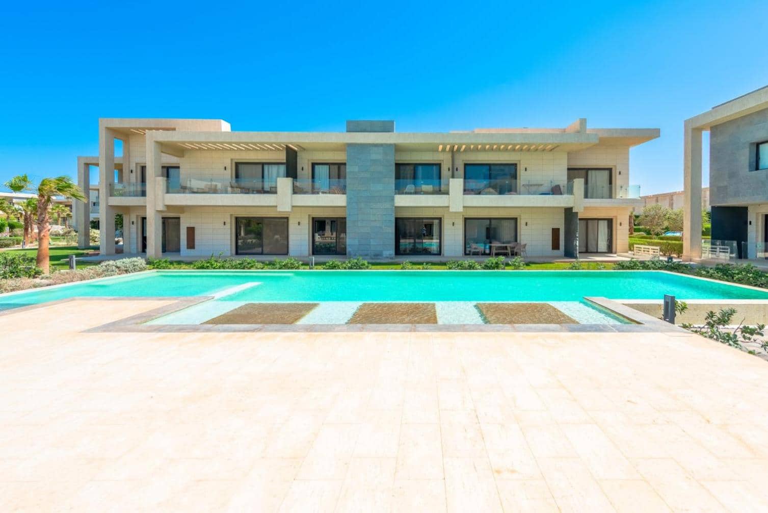 Cozy 2-Bedroom Apartment in G-Cribs, El Gouna. Terrace & Pool