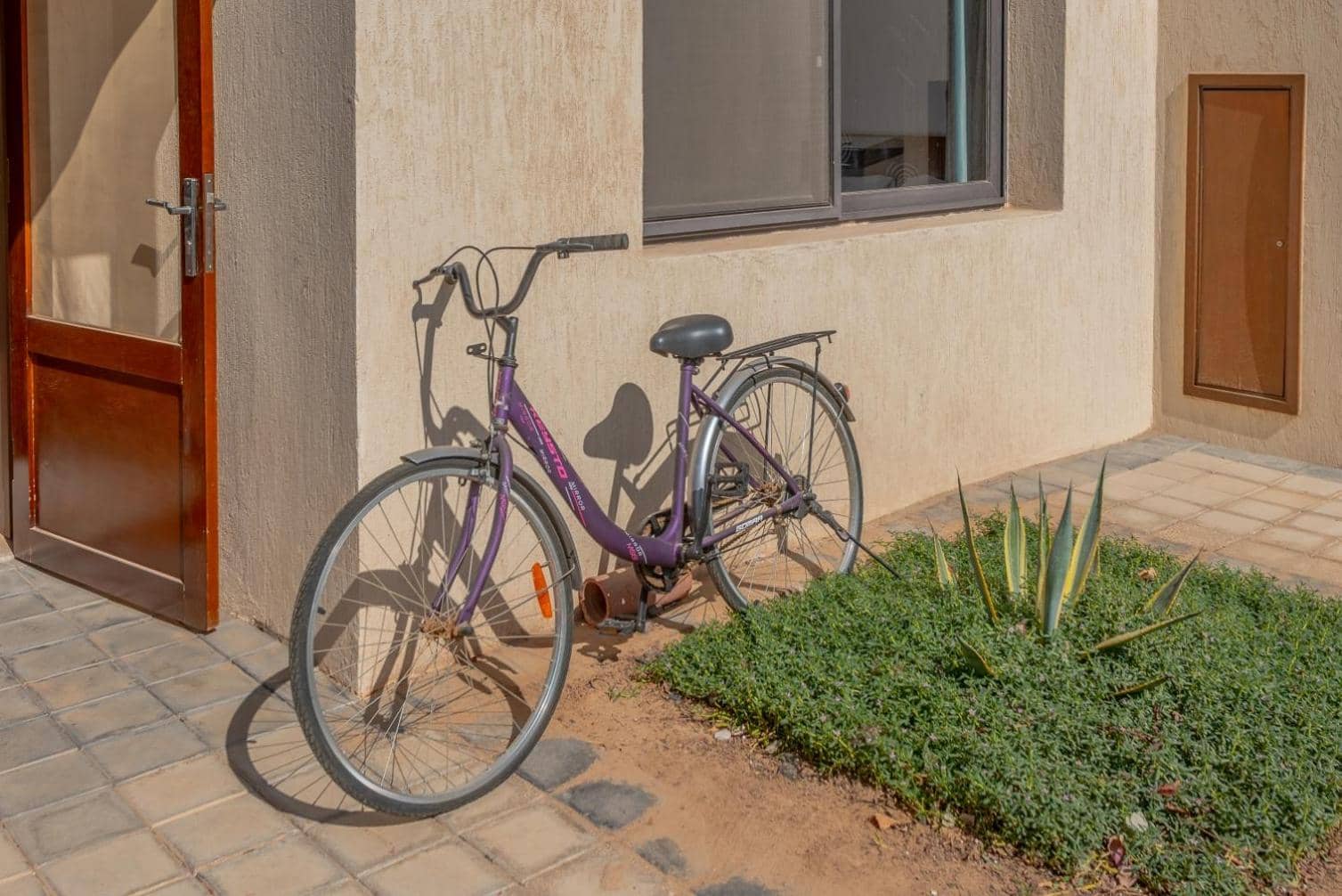 Cozy 2-Bedroom Apartment in G-Cribs, El Gouna. Terrace & Pool — 2