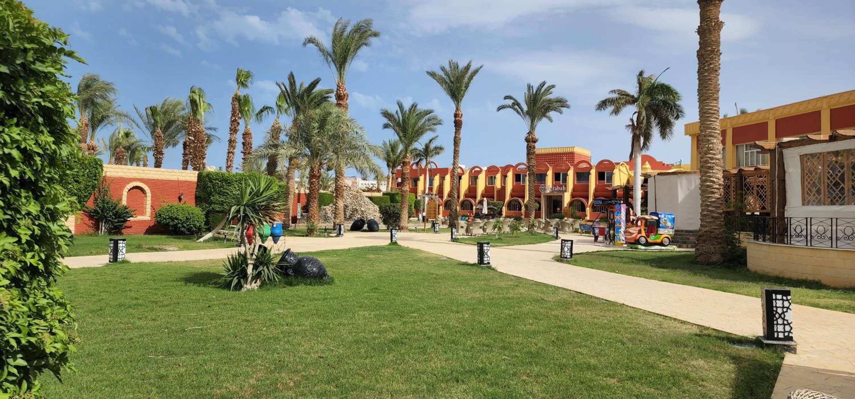 Aladdin Beach Resort - Families and Couples Only — 3