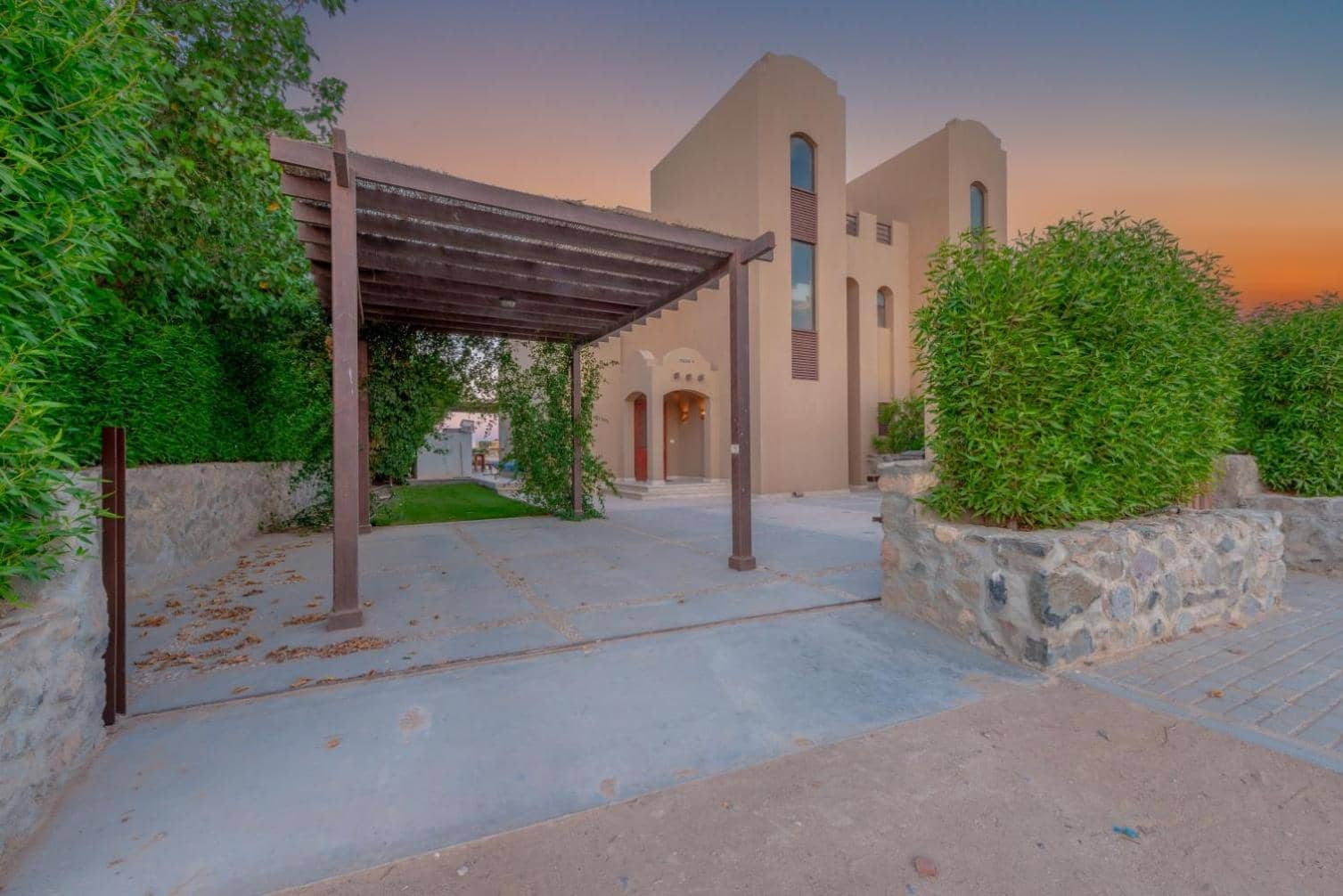 3BR Family Villa in Sabina, El Gouna. Lagoon & Private Pool — 5