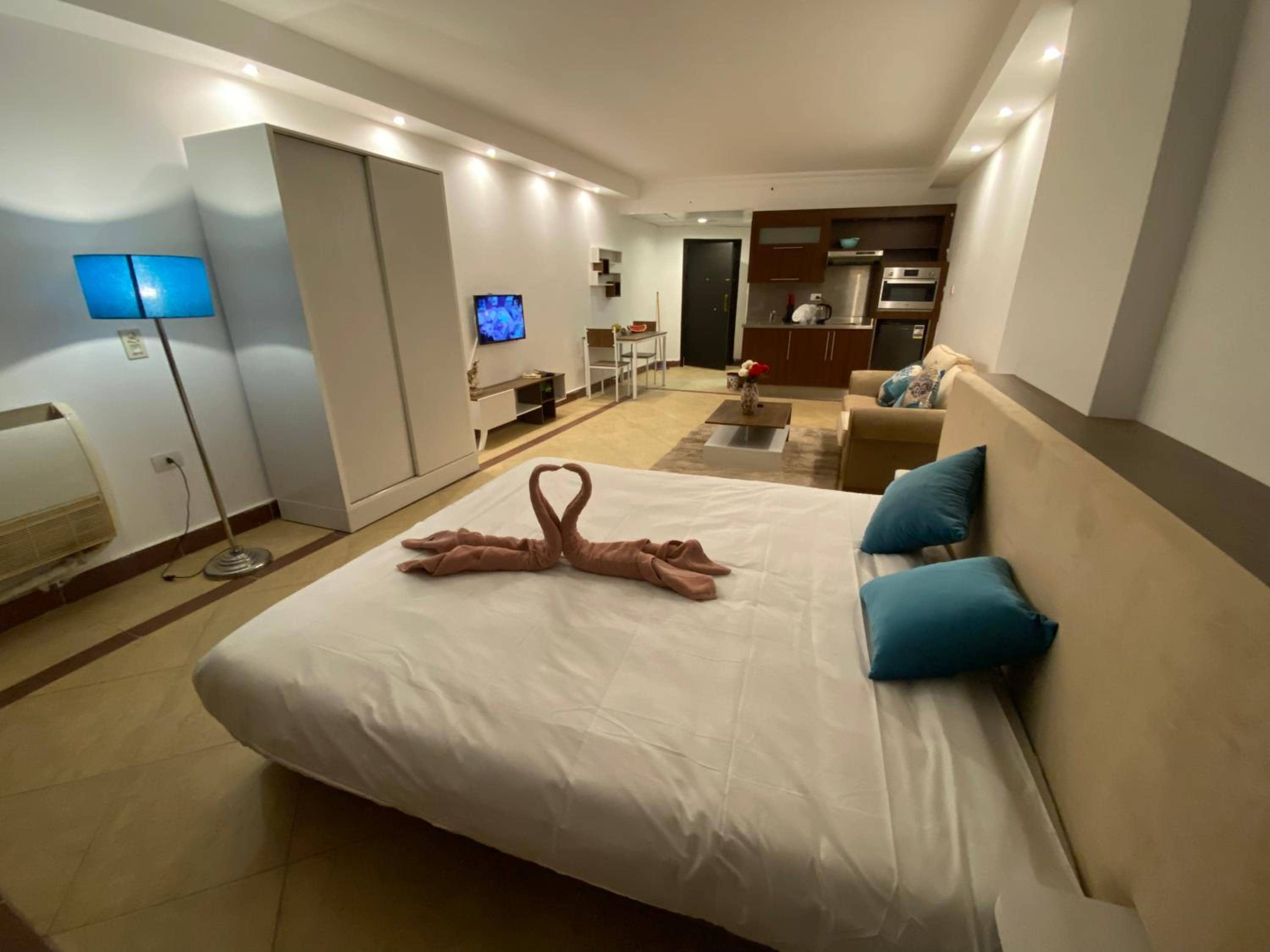 Alia Beach Residence — 4