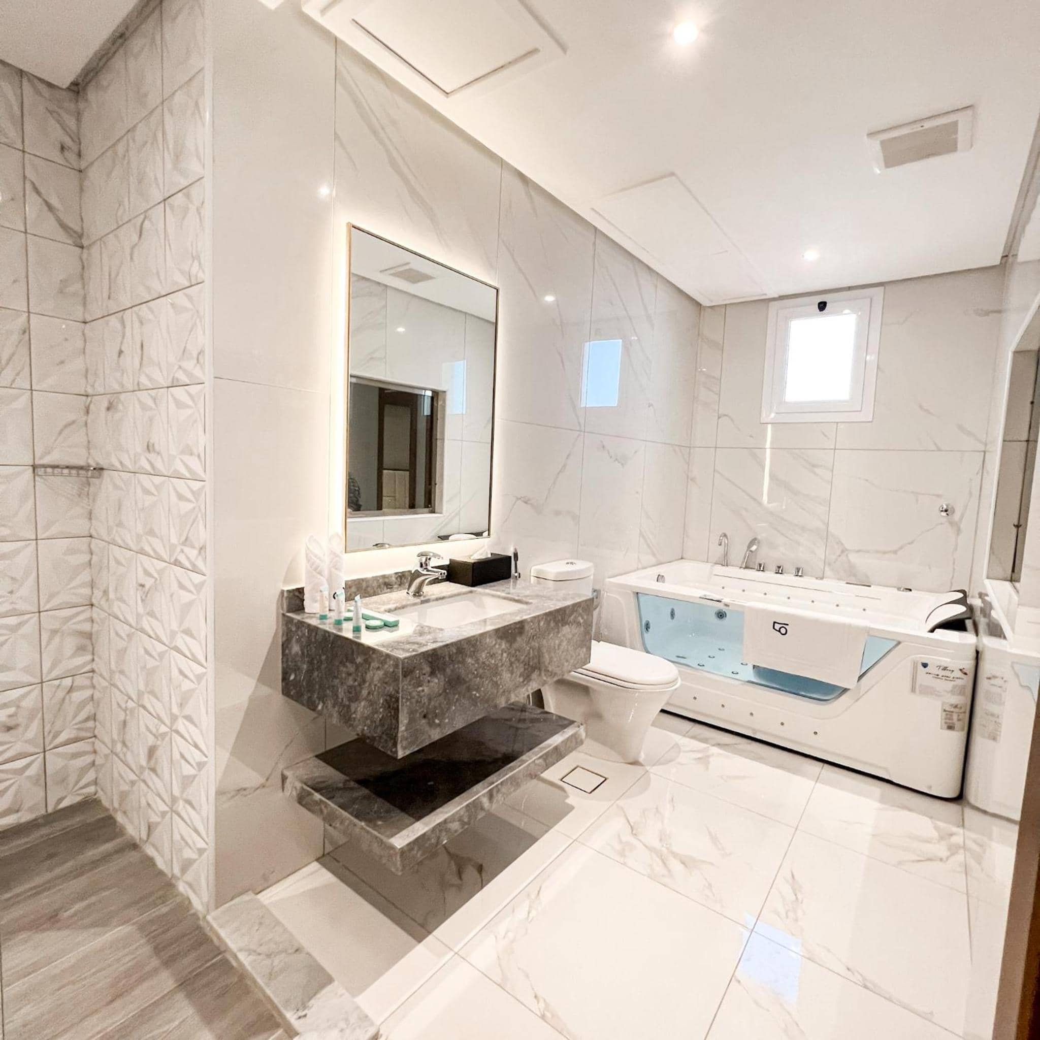 Level Nine Hotel — 2